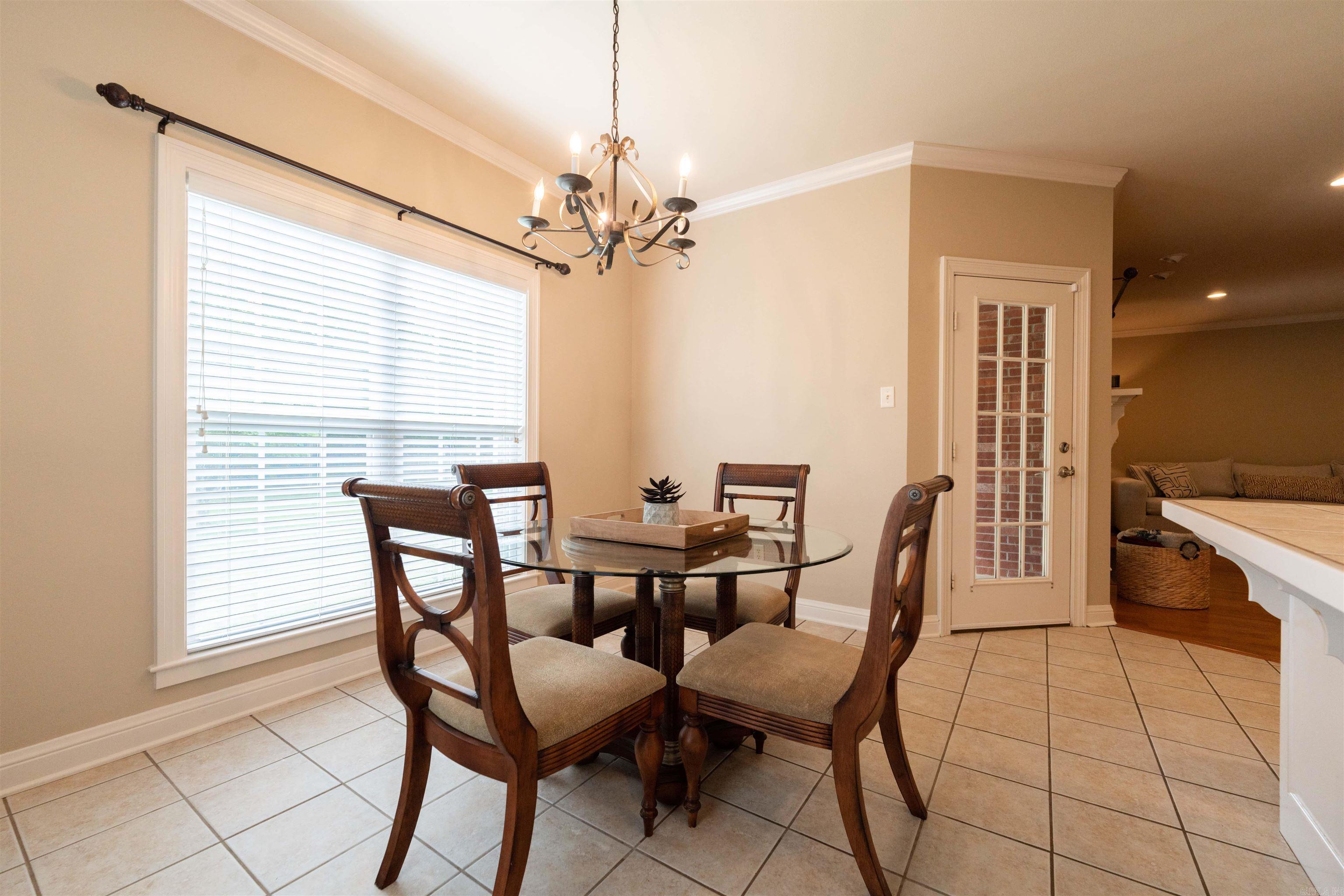 CLUB CREEK - Residential