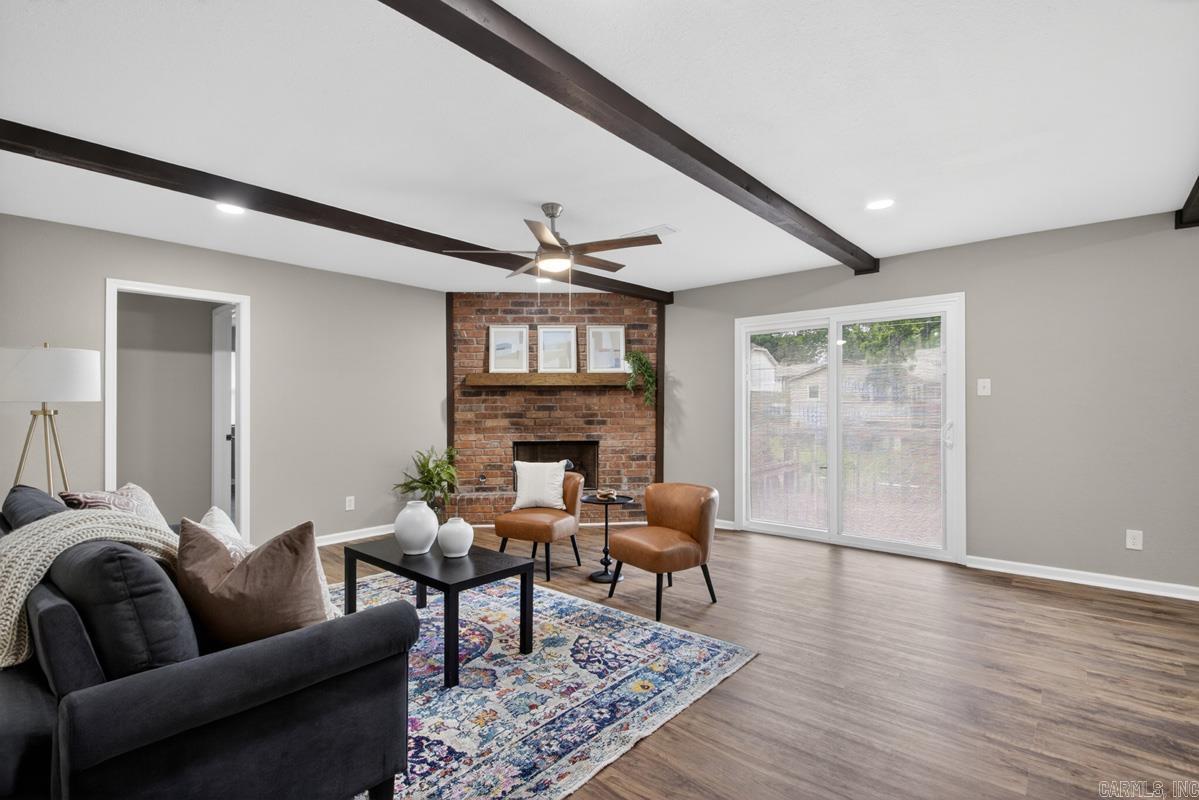 INDIAN HILLS - Residential