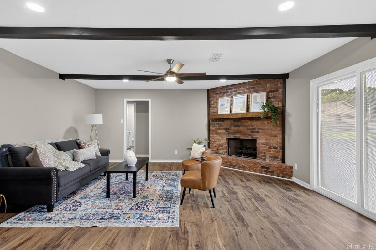 INDIAN HILLS - Residential