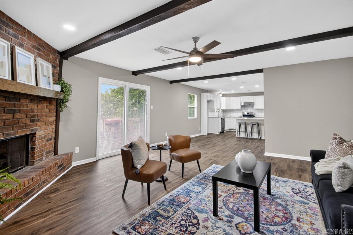 INDIAN HILLS - Residential