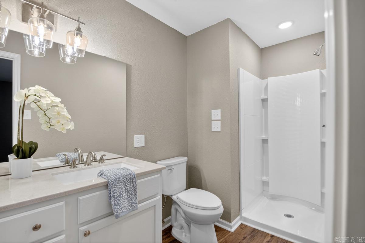 INDIAN HILLS - Residential