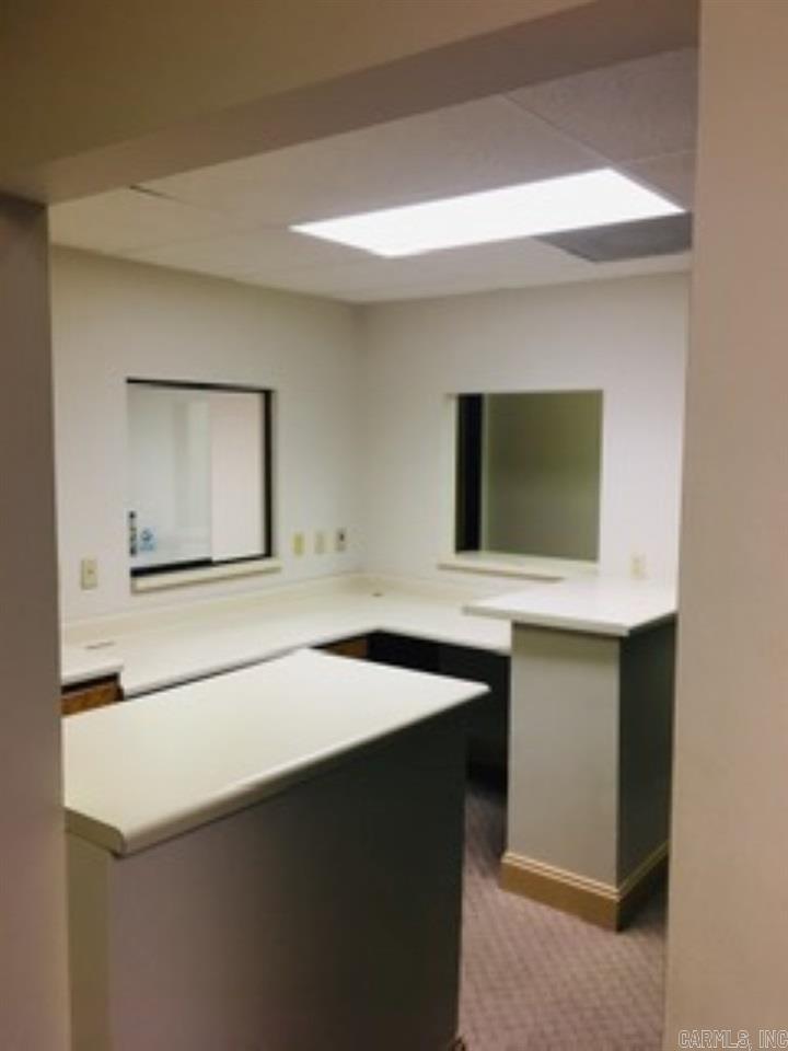 Kellers First Replat Broadway - Commercial Lease