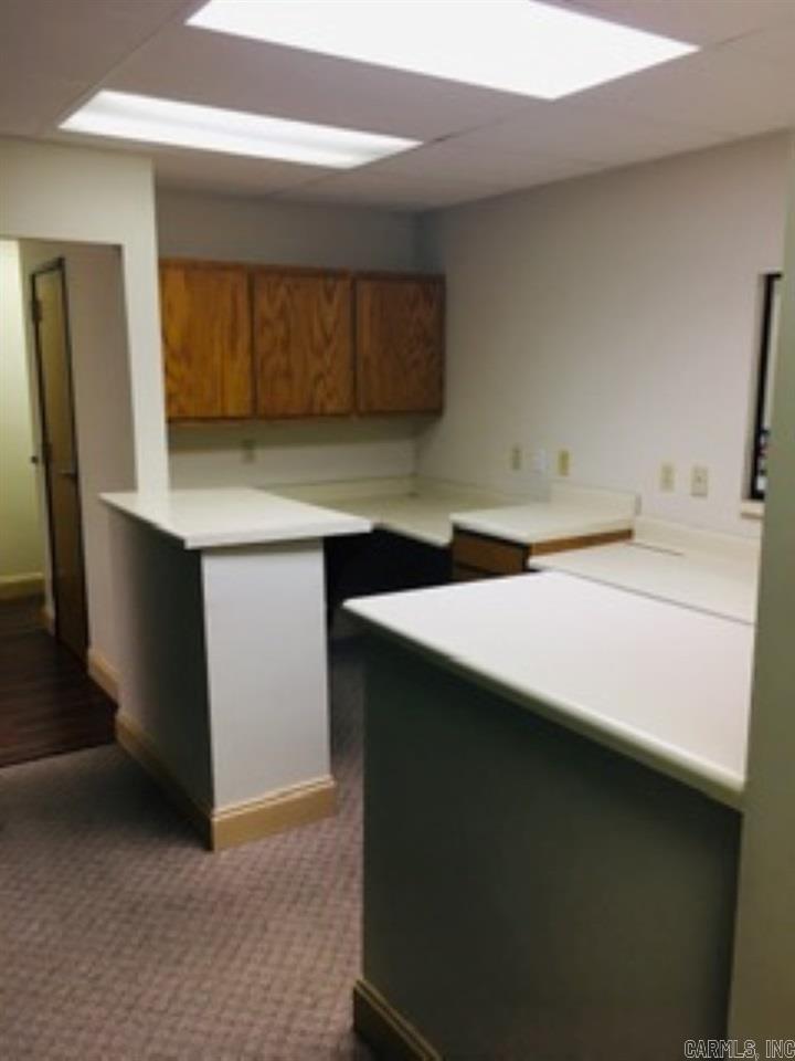 Kellers First Replat Broadway - Commercial Lease