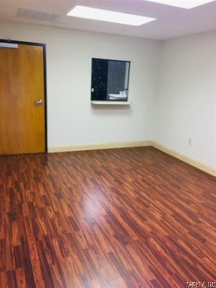 Kellers First Replat Broadway - Commercial Lease