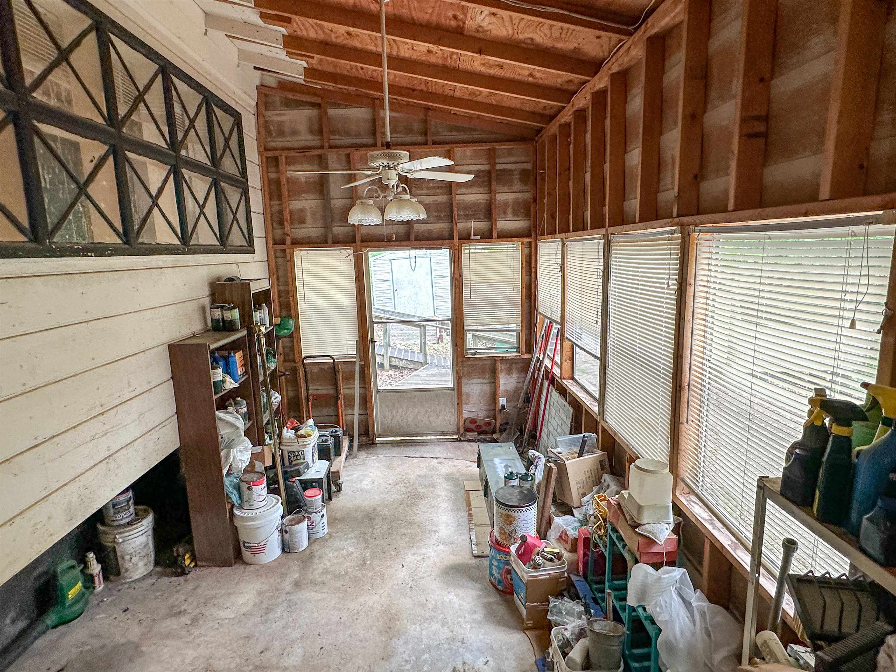 BROOKHAVEN - Residential