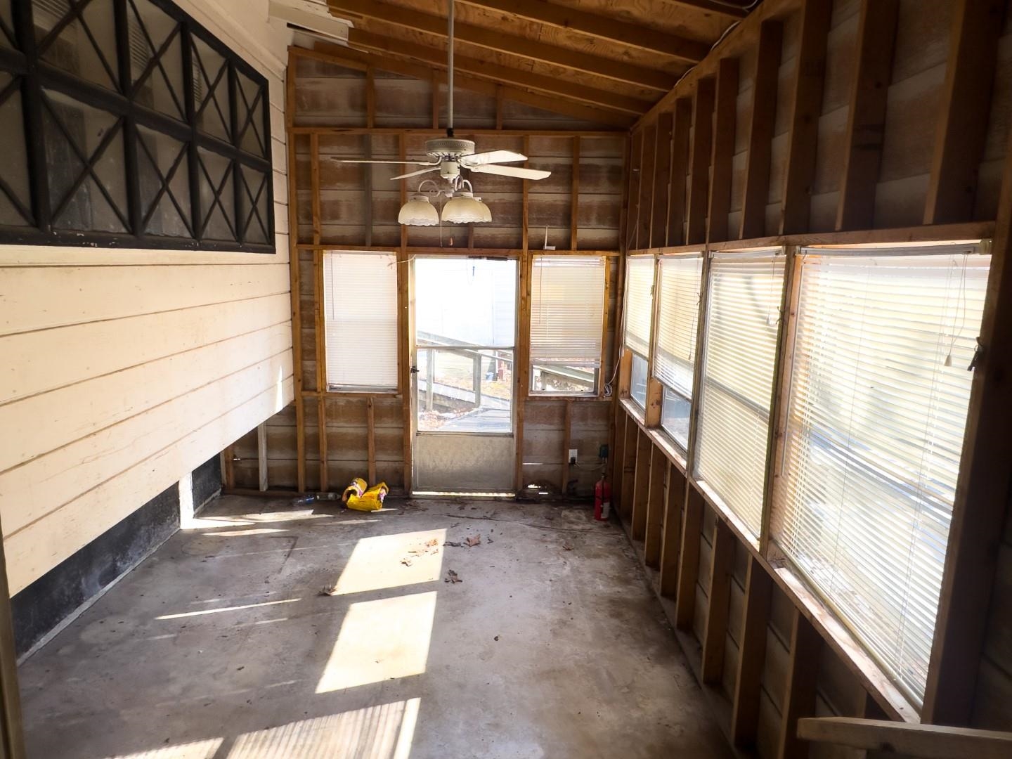 BROOKHAVEN - Residential