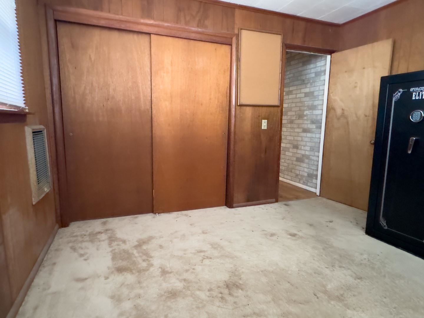 BROOKHAVEN - Residential