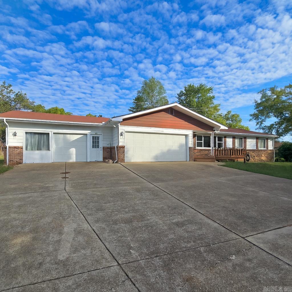 BROADMOOR ADD - Residential