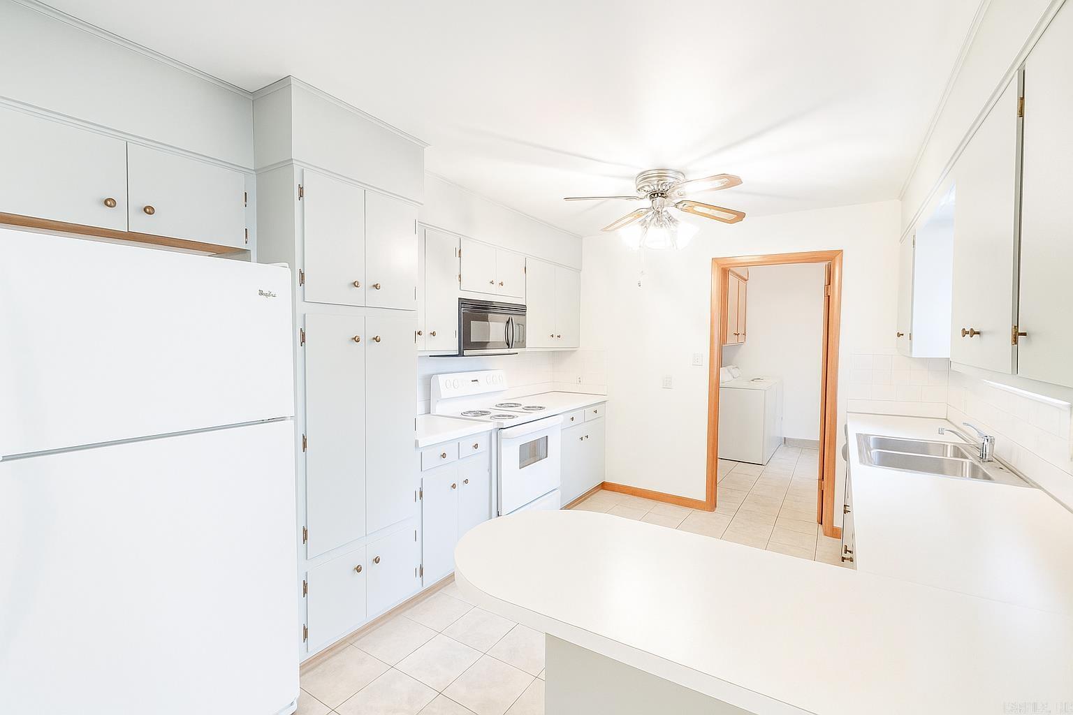 BROADMOOR ADD - Residential