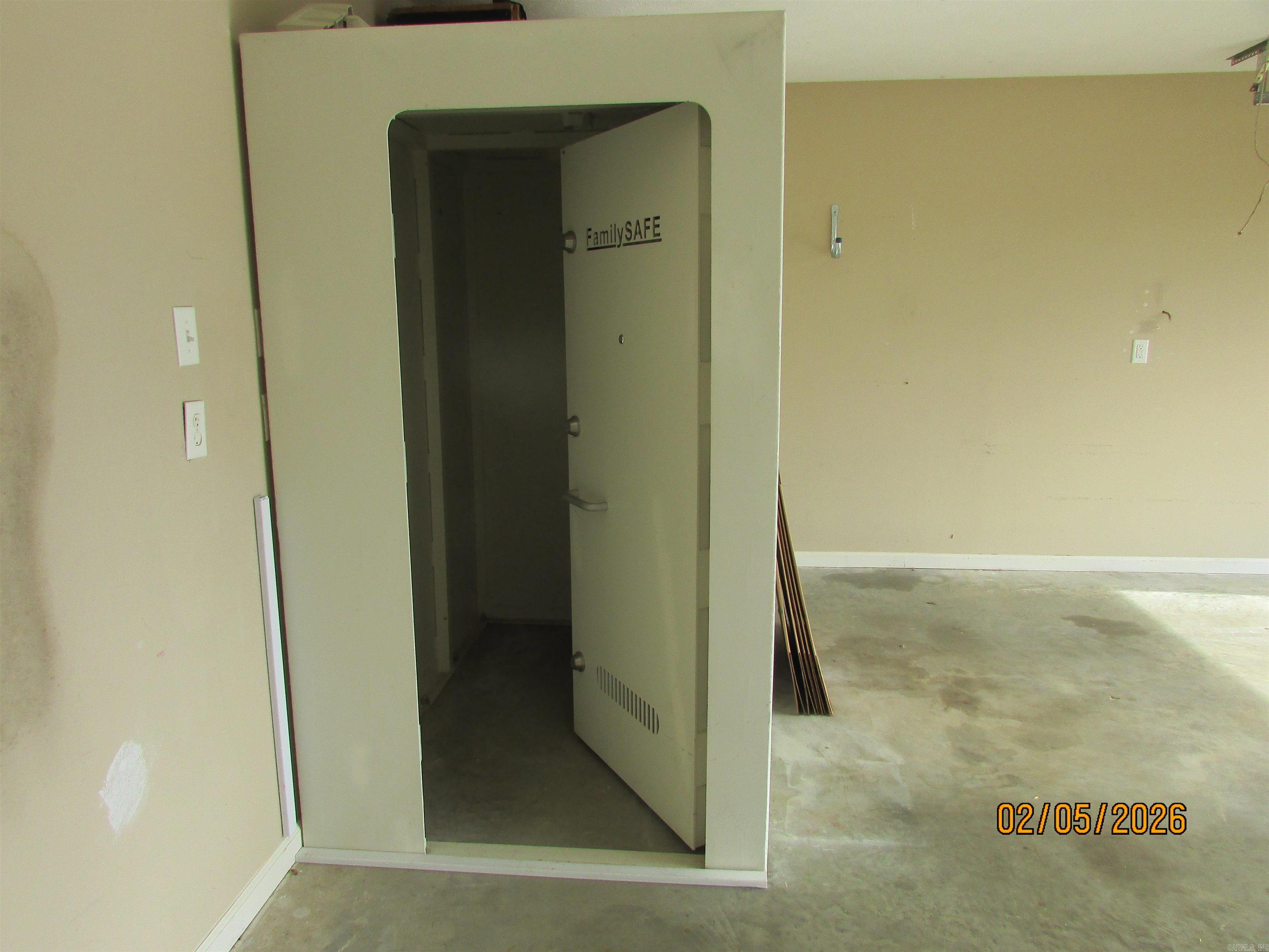 STONEHENGE PLACE - Residential