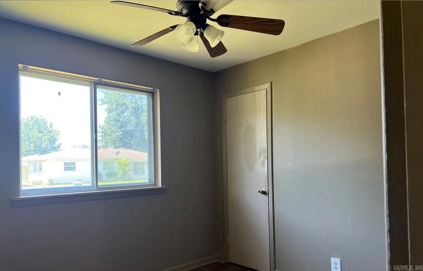 GLENVIEW - Residential