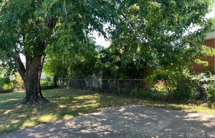 GLENVIEW - Residential