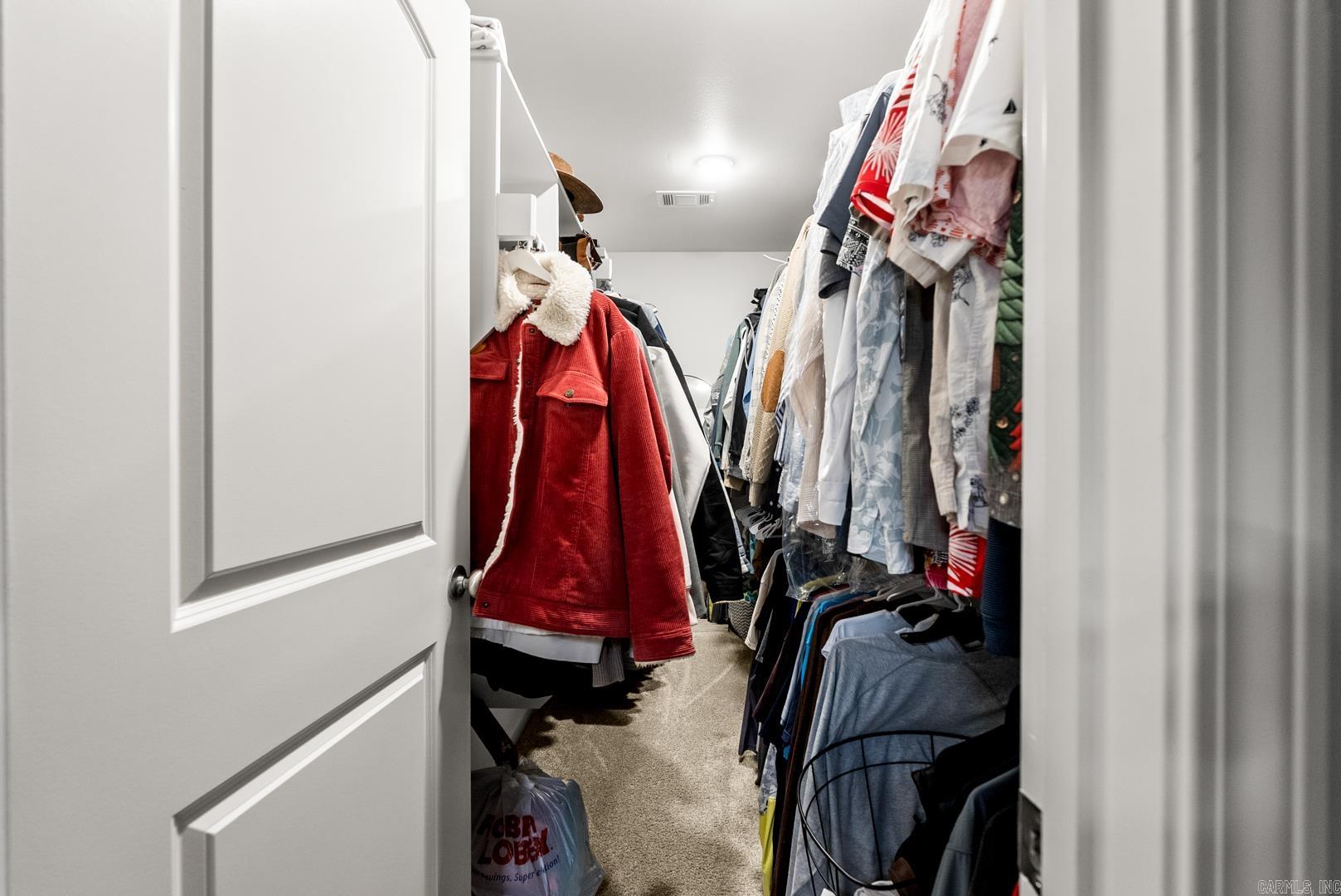 BOOHERS SUB OF HAYS ADDN TOWN - Residential