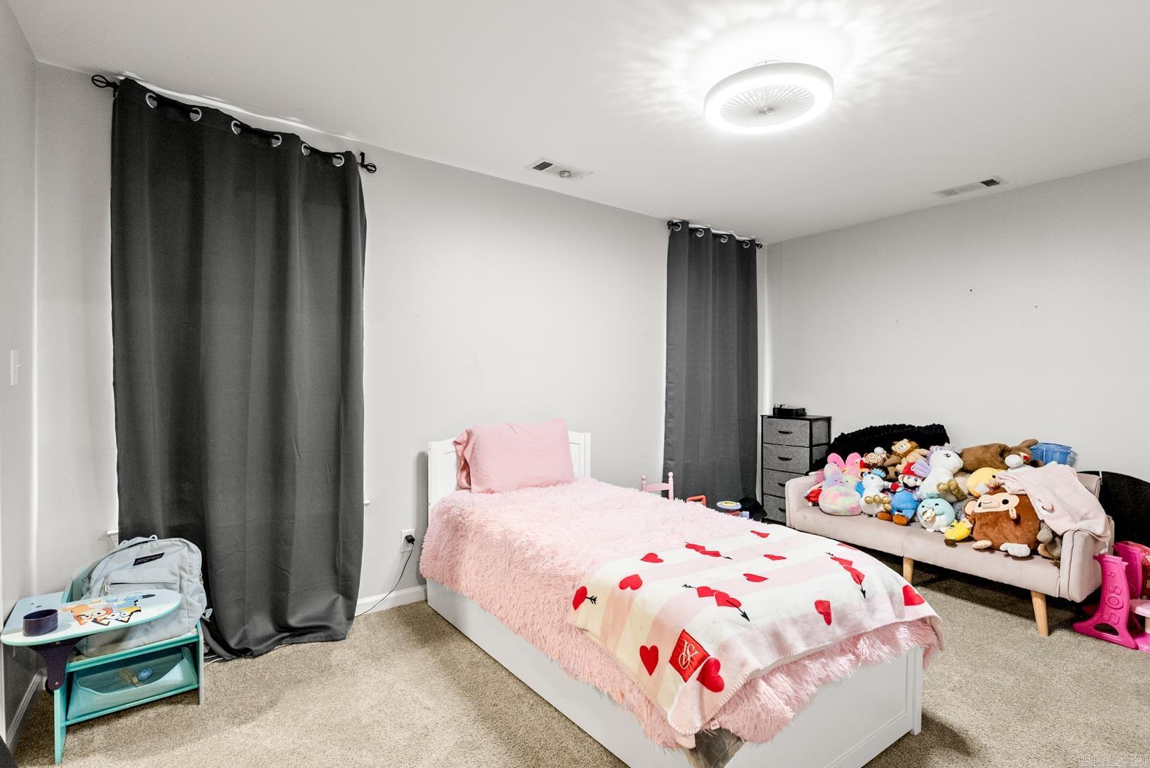 BOOHERS SUB OF HAYS ADDN TOWN - Residential