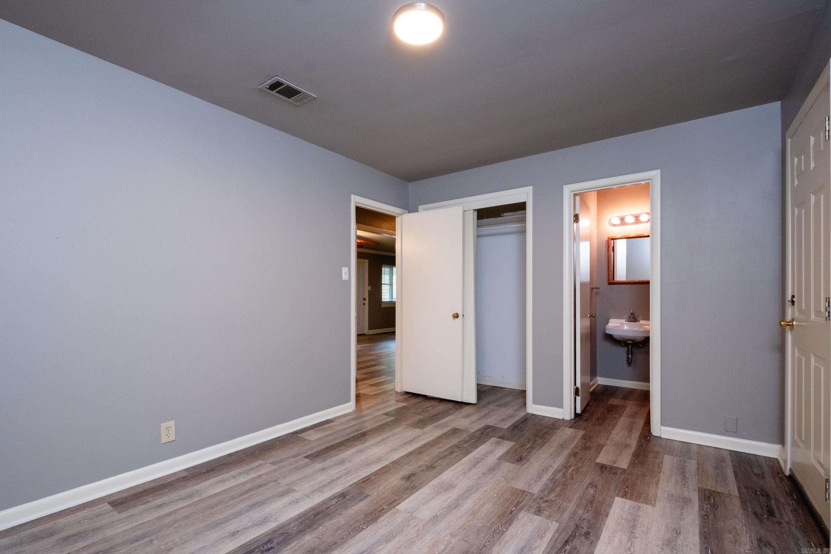 POINT O`WOODS ADDN - Residential