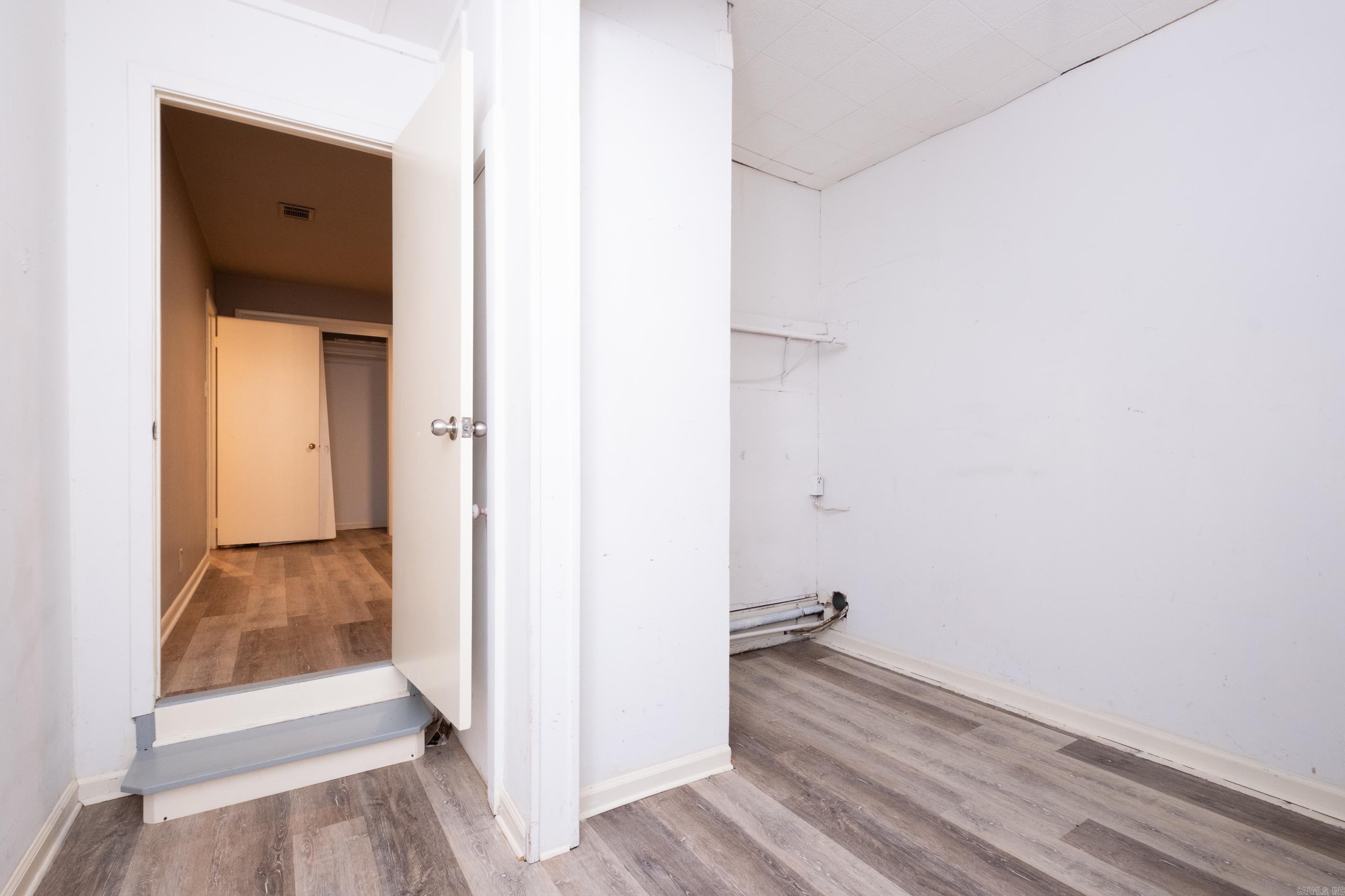 POINT O`WOODS ADDN - Residential