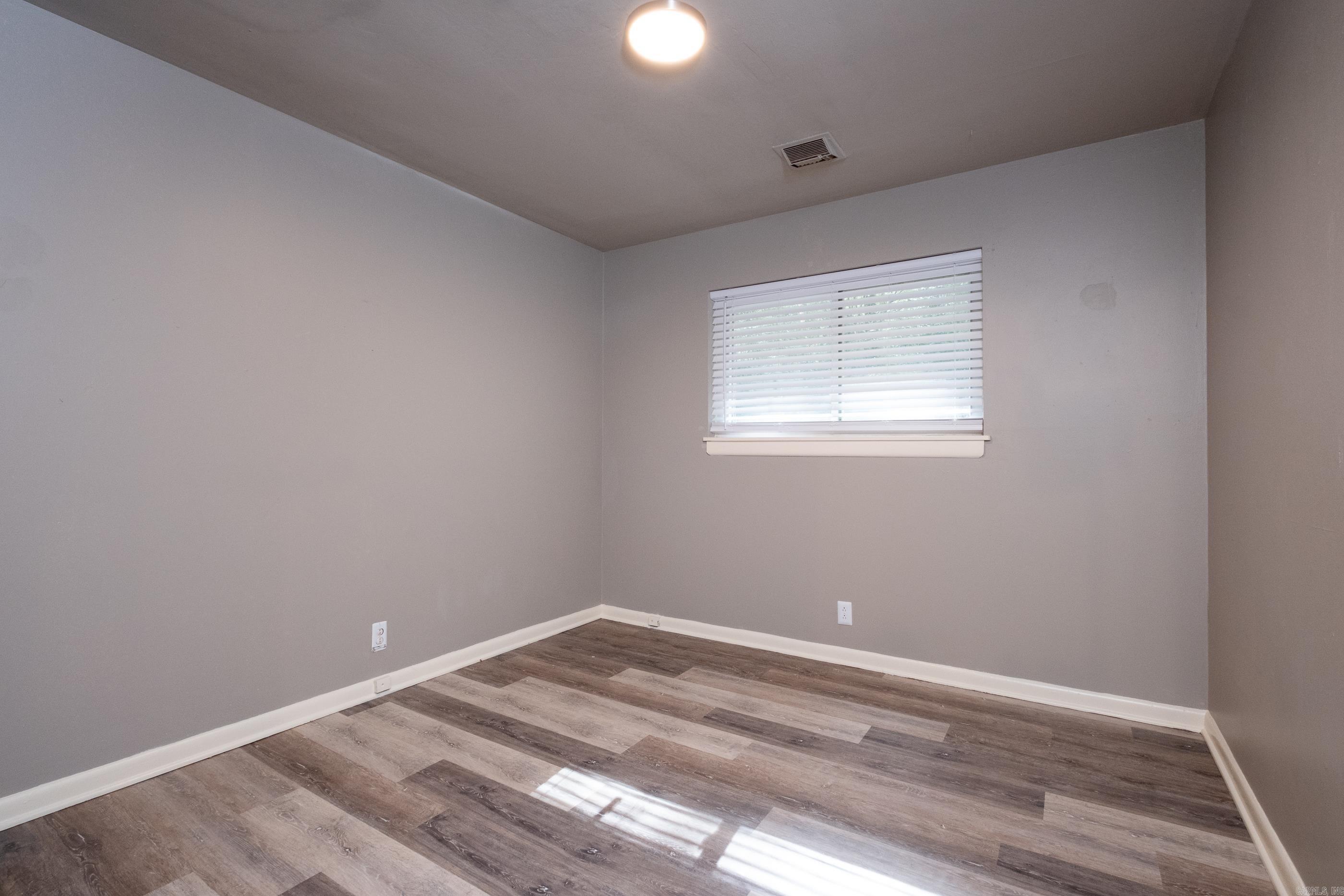 POINT O`WOODS ADDN - Residential