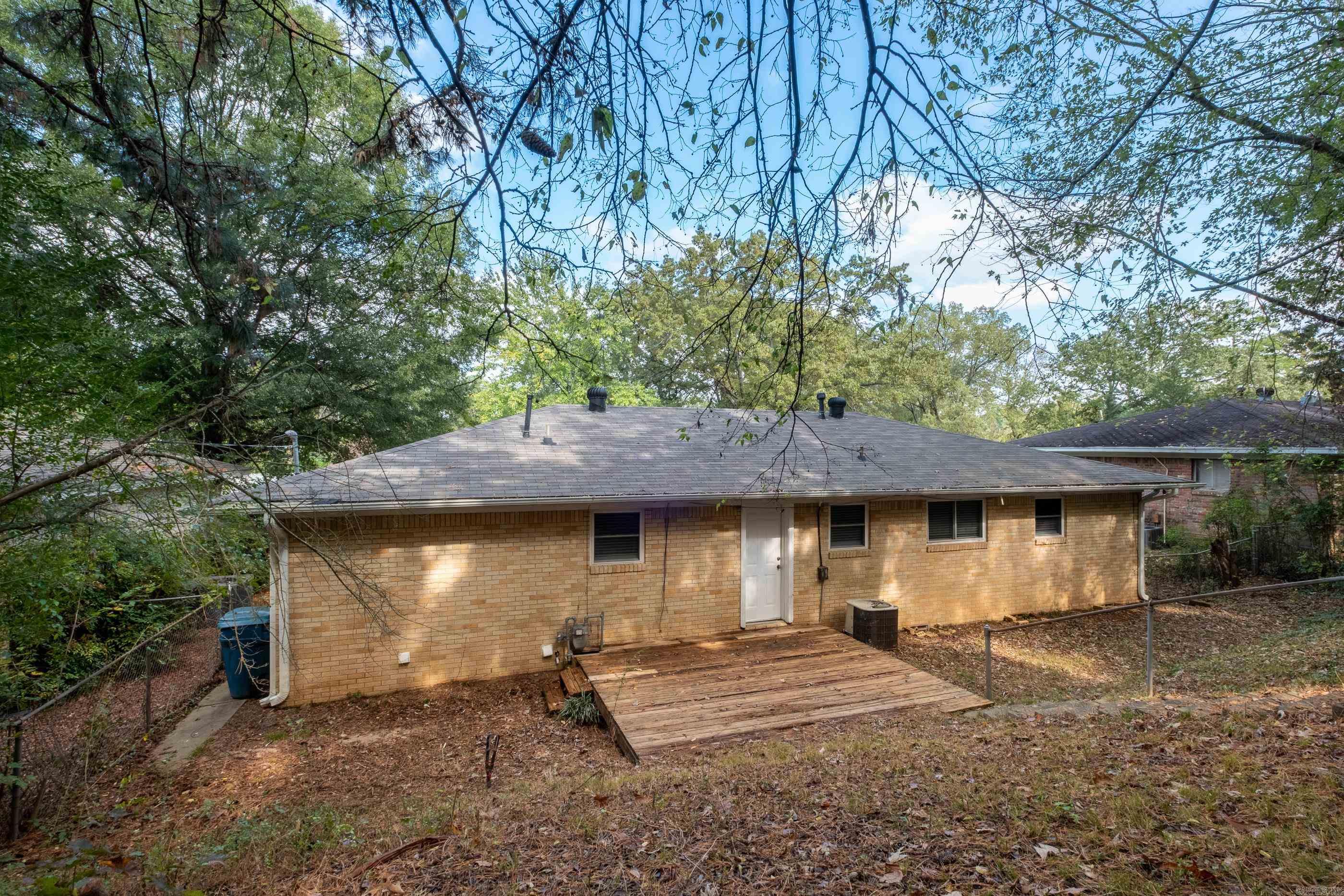 POINT O`WOODS ADDN - Residential