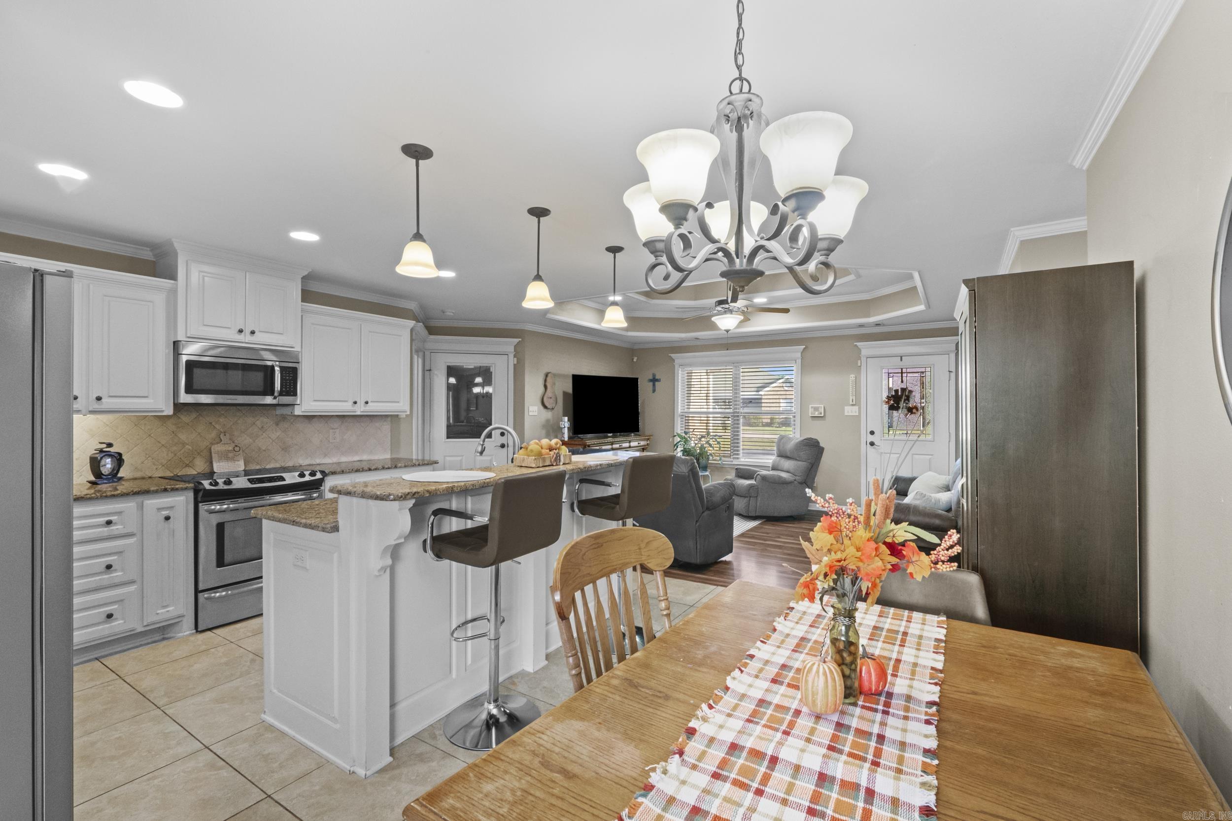 TWIN LAKES PLANNED - Residential