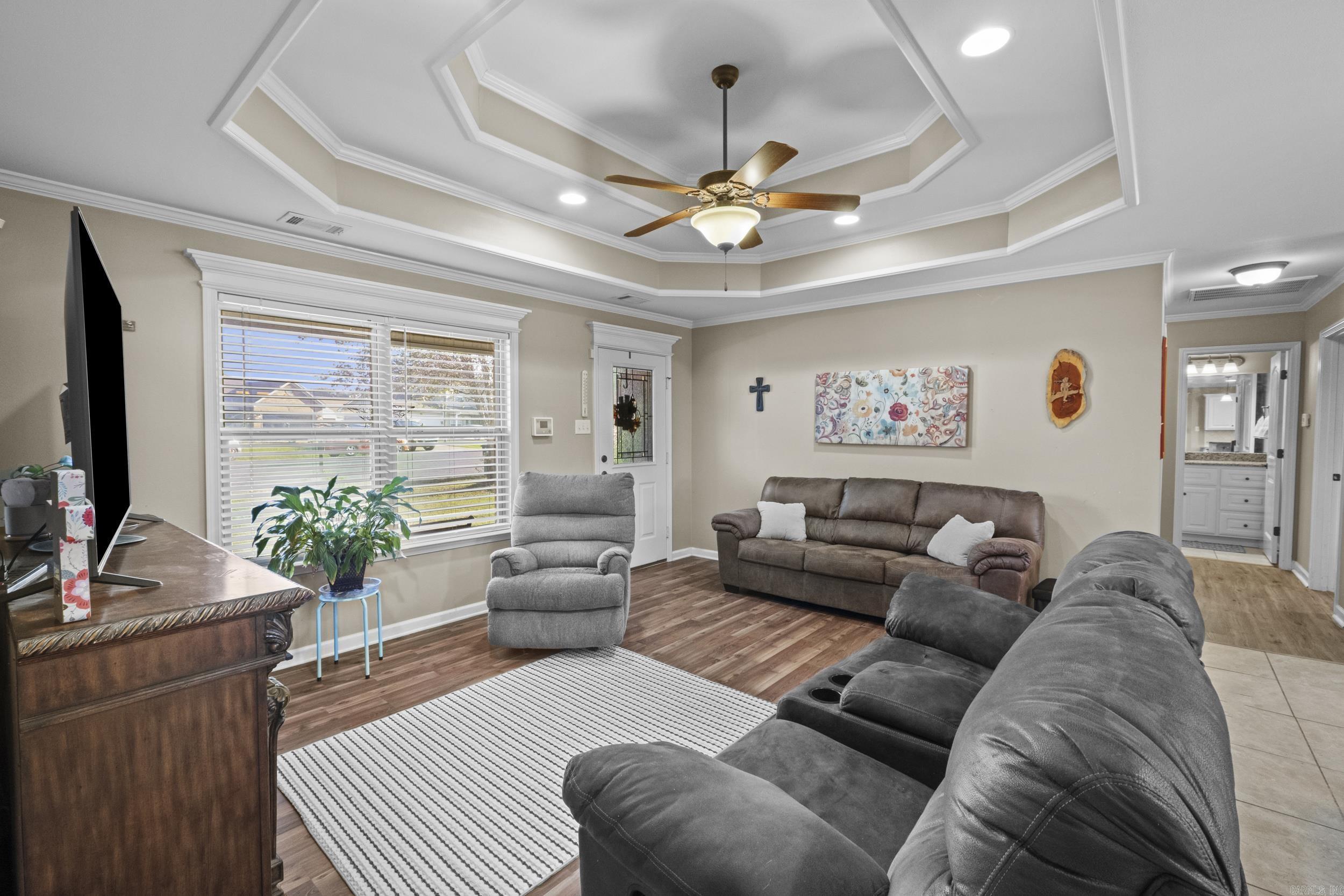 TWIN LAKES PLANNED - Residential