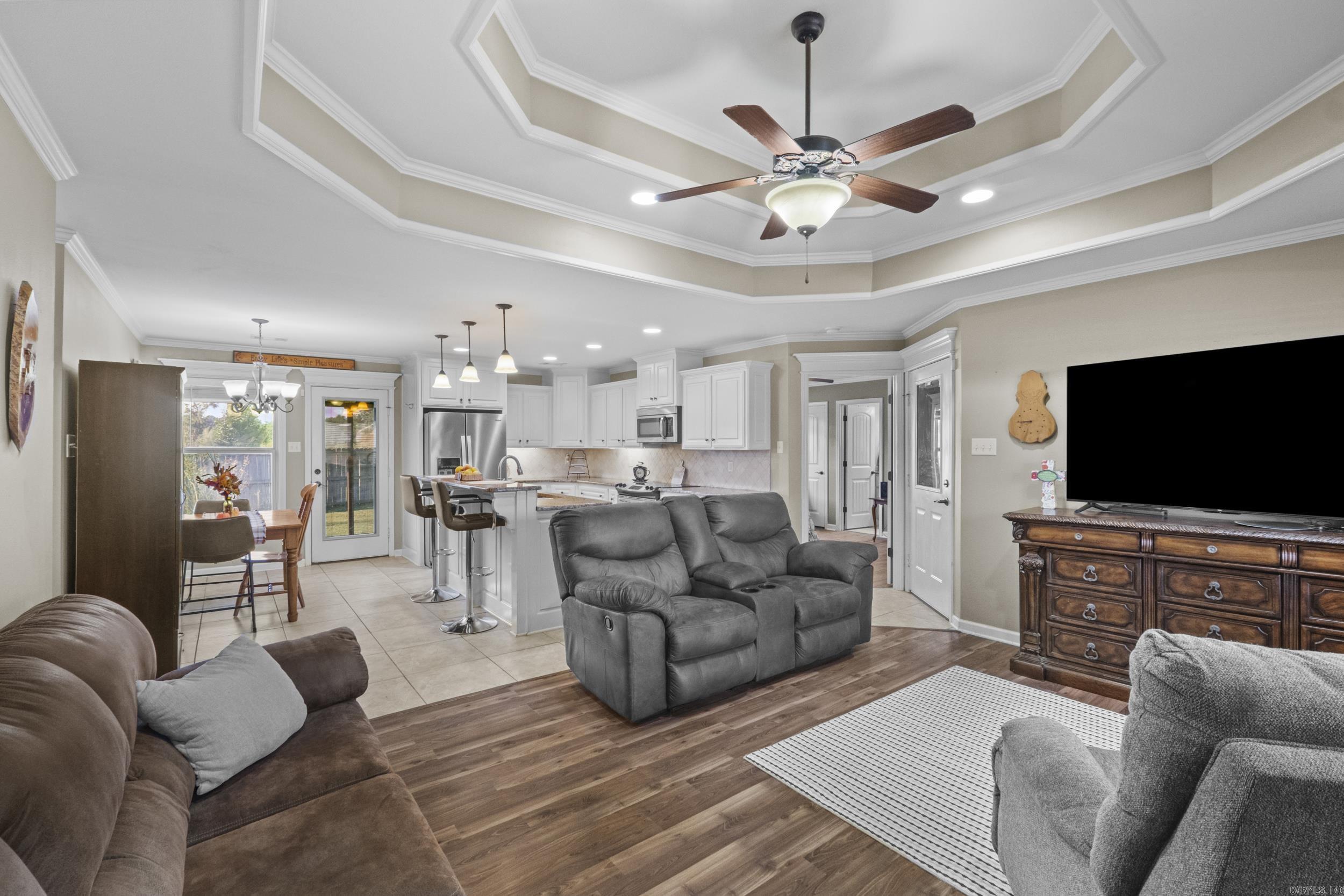 TWIN LAKES PLANNED - Residential