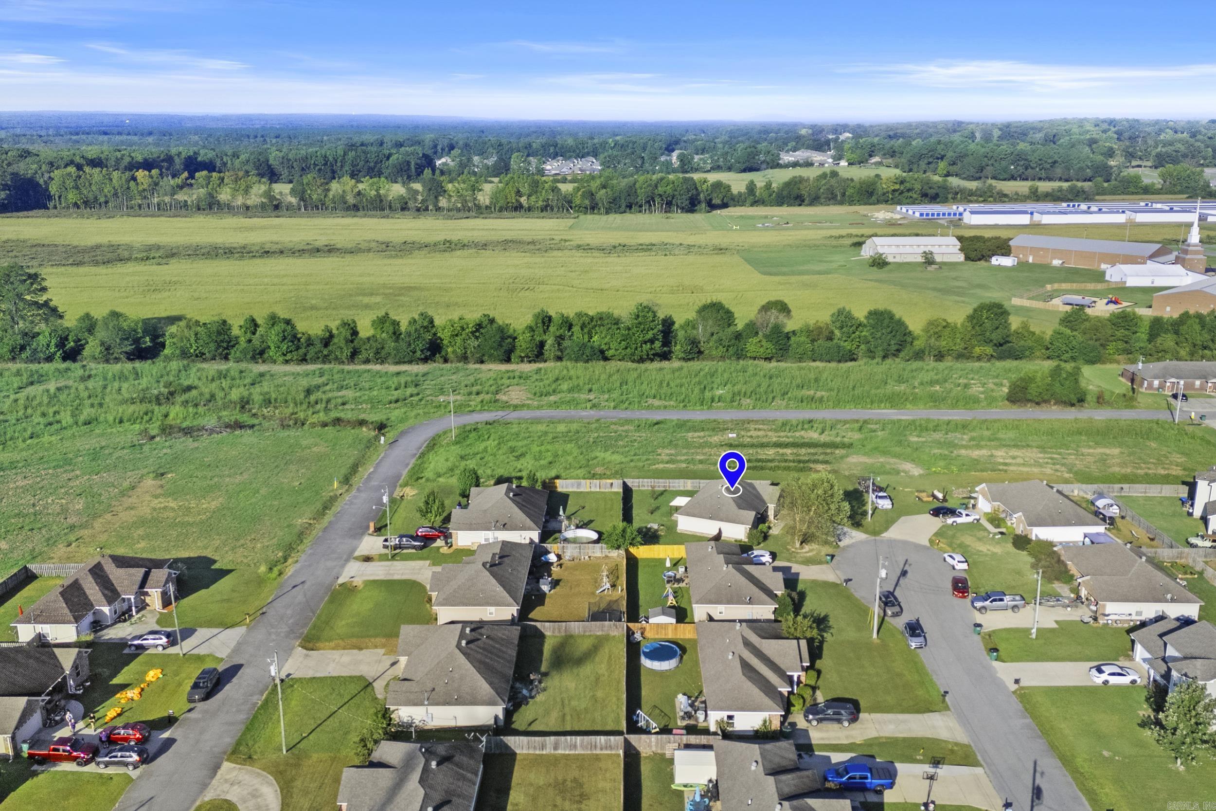 TWIN LAKES PLANNED - Residential