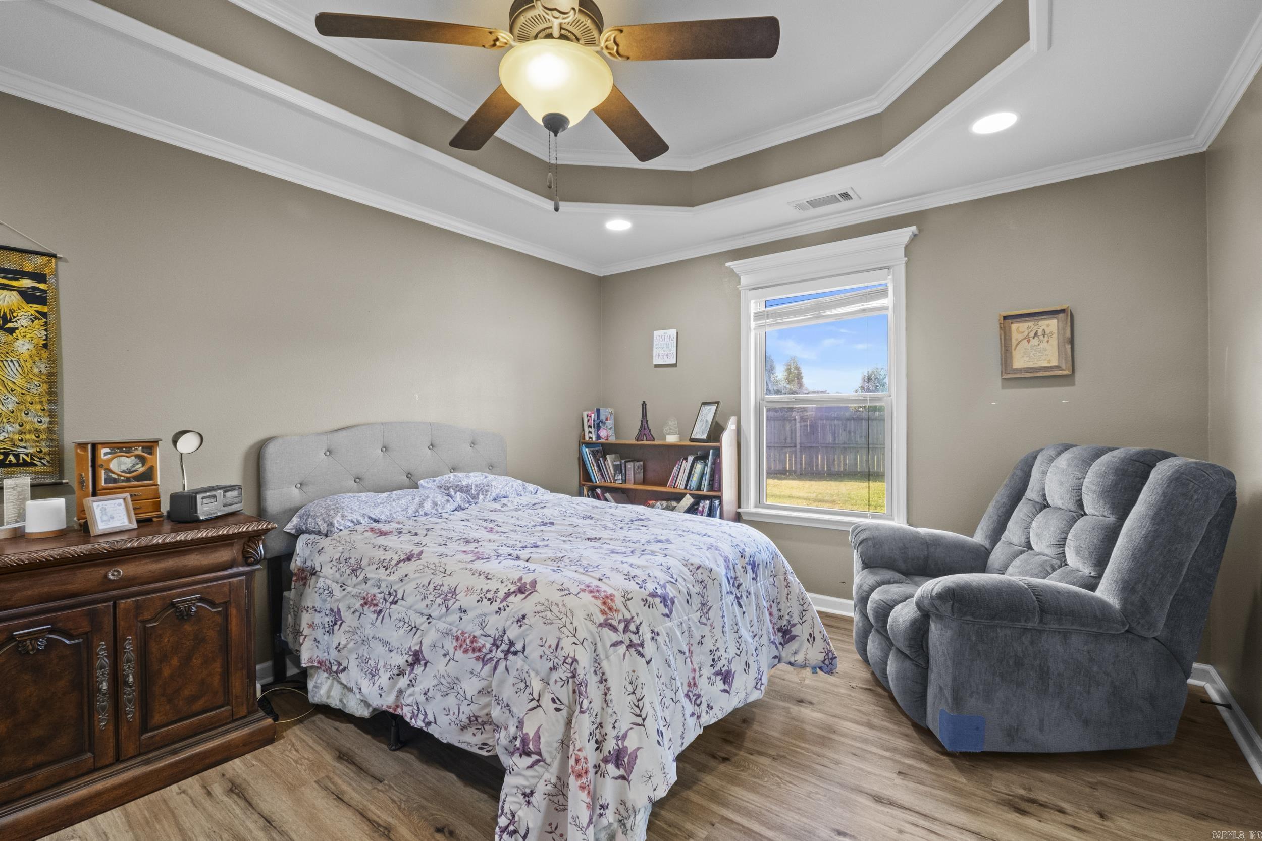 TWIN LAKES PLANNED - Residential