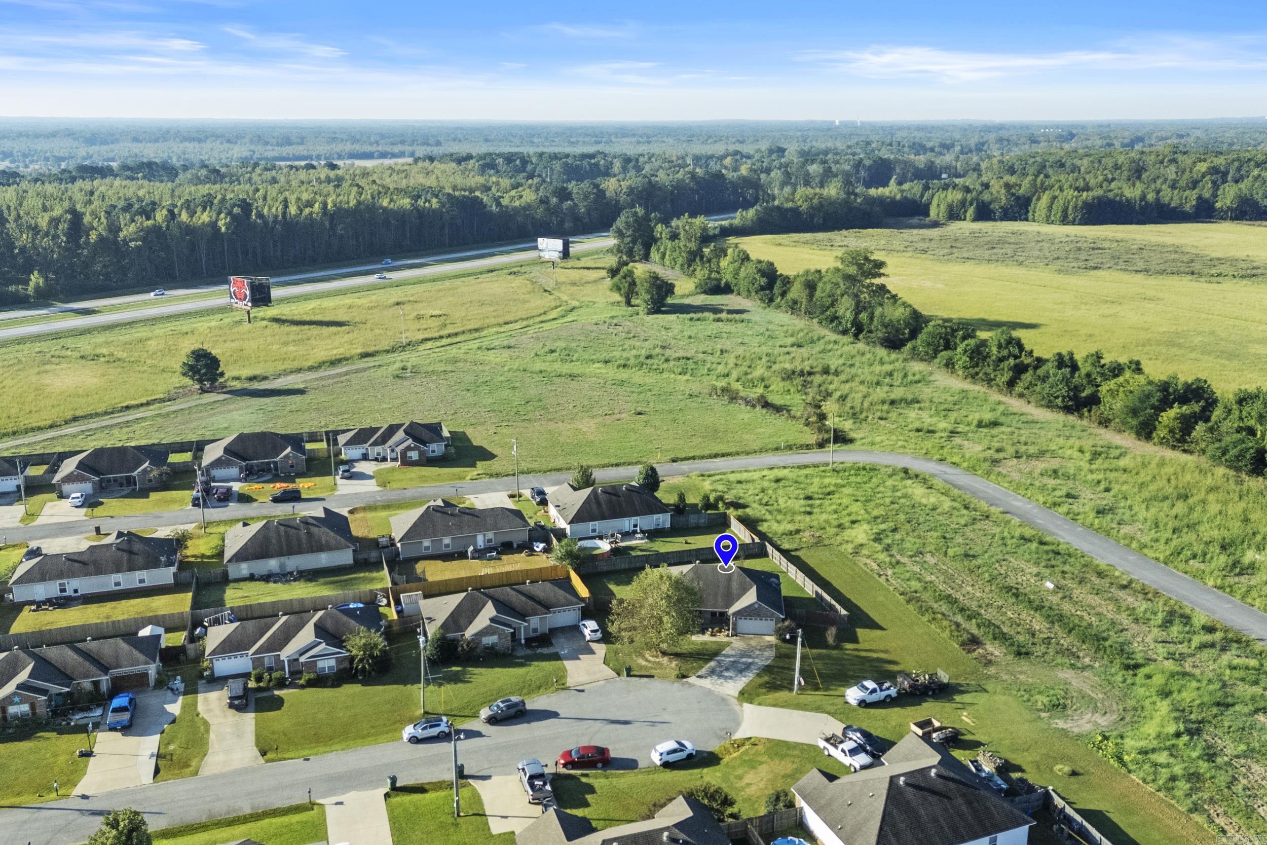 TWIN LAKES PLANNED - Residential