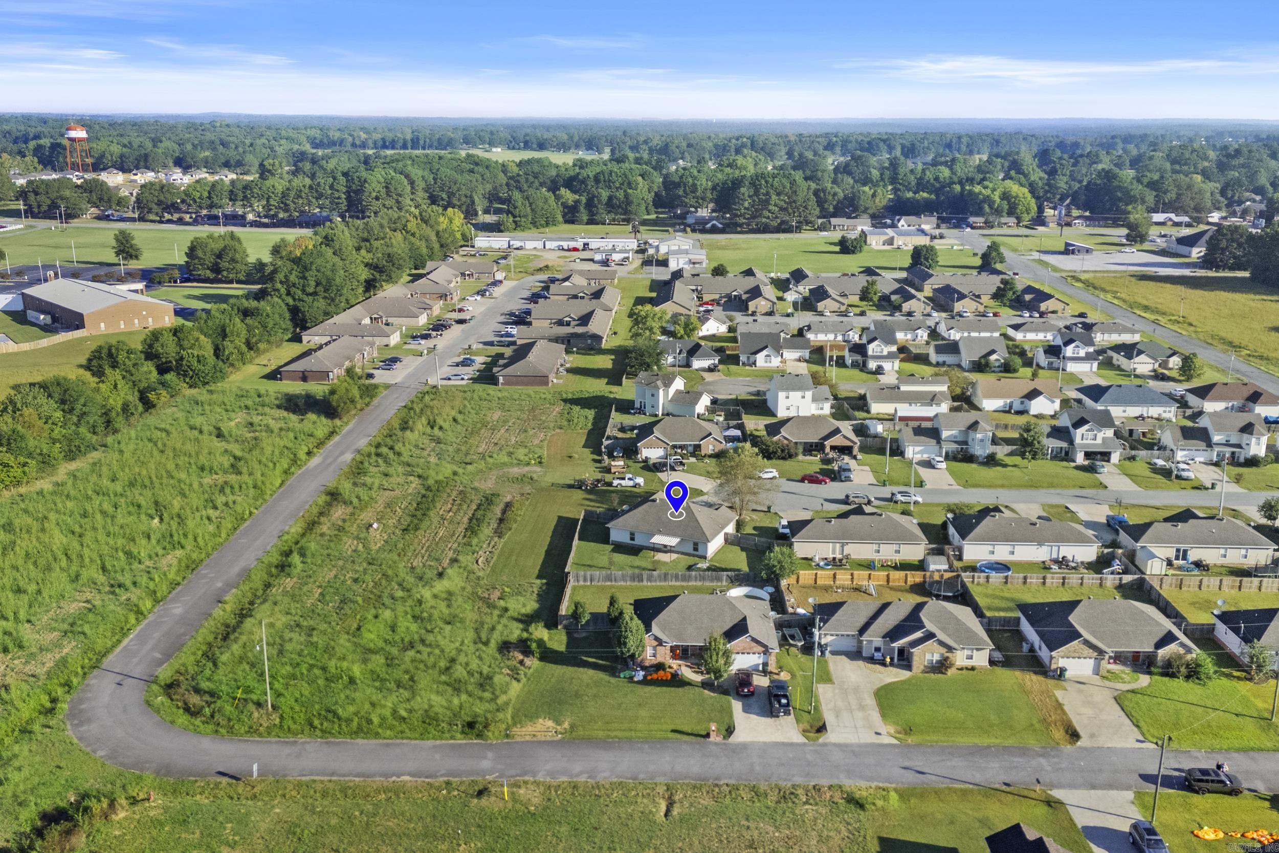 TWIN LAKES PLANNED - Residential