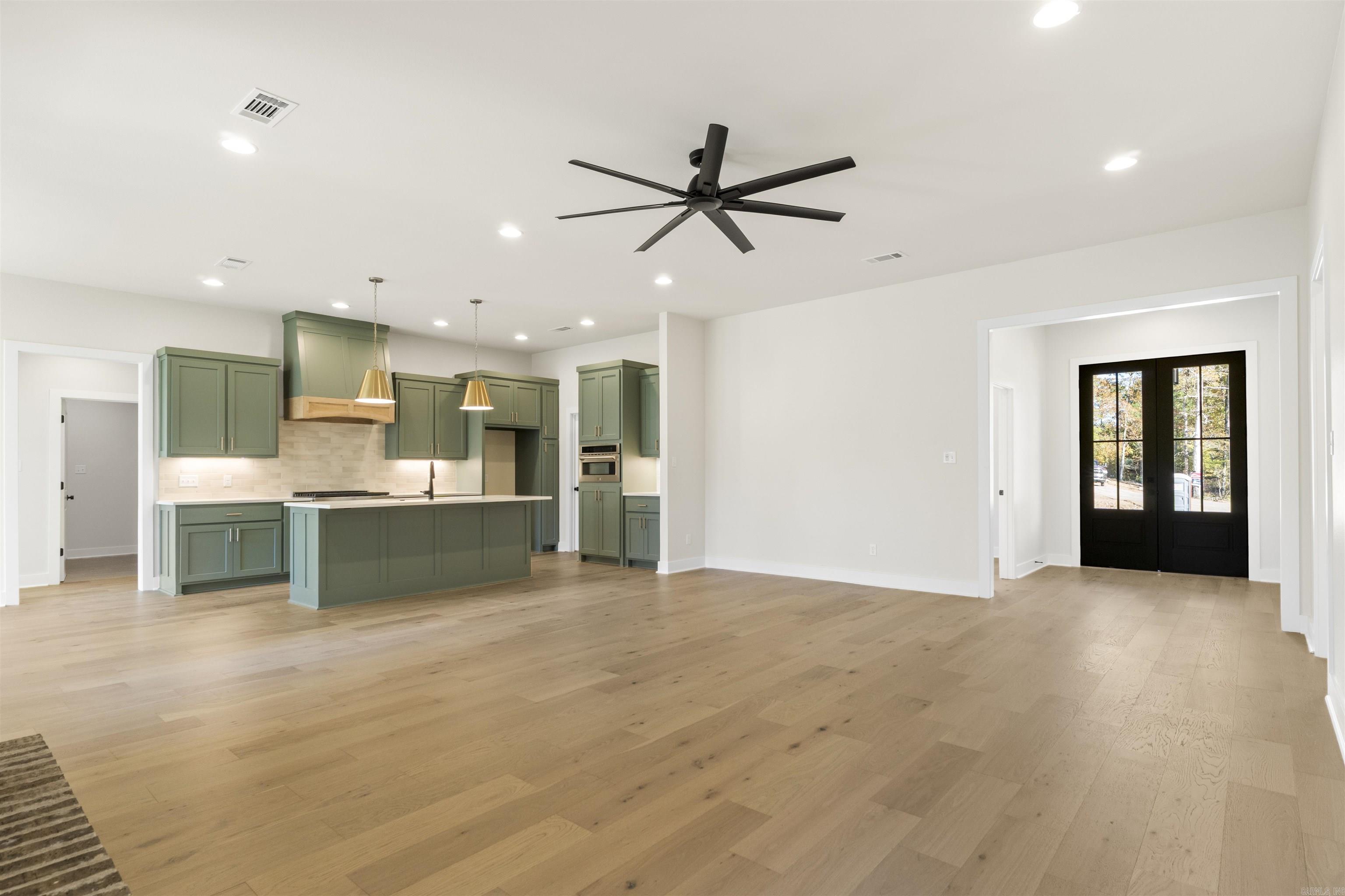 CHARLESTON PLACE SUBDIVISION - Residential