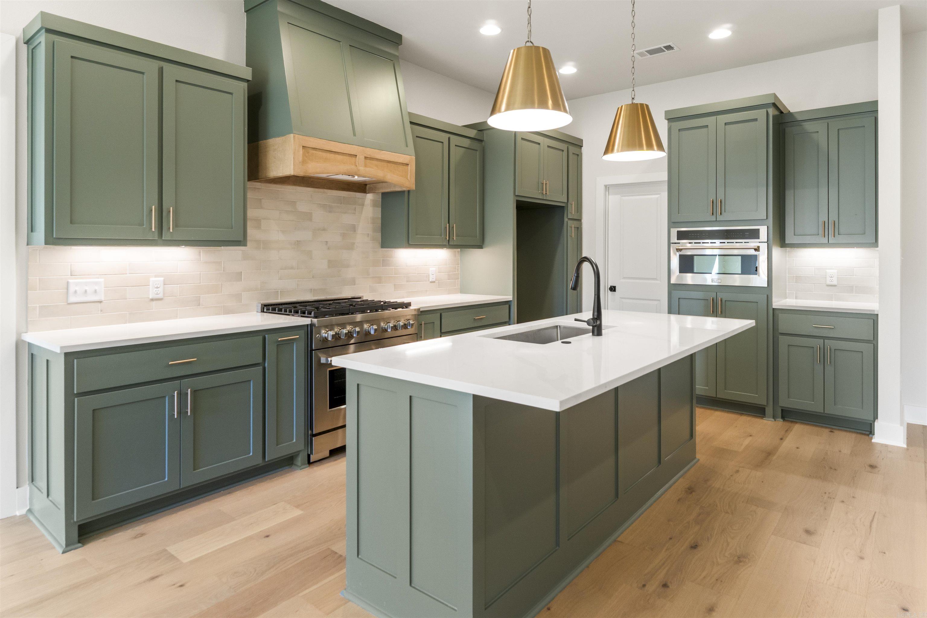 CHARLESTON PLACE SUBDIVISION - Residential