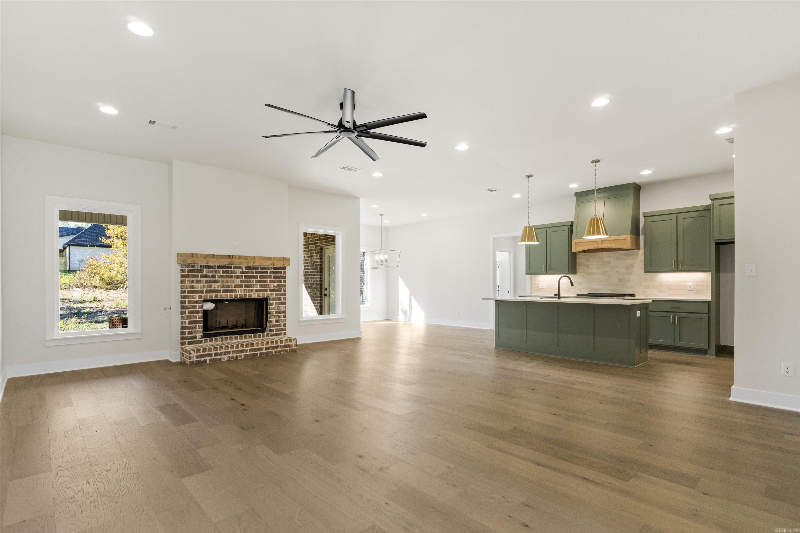 CHARLESTON PLACE SUBDIVISION - Residential