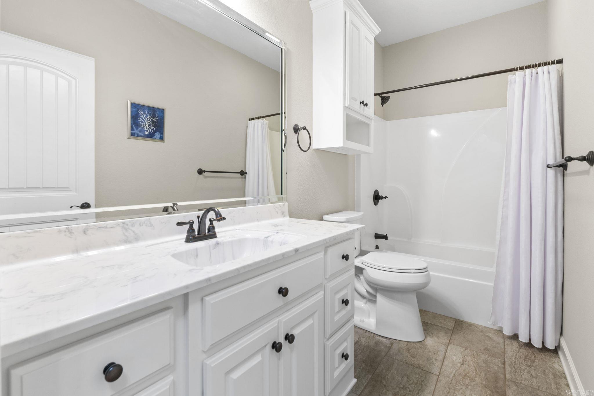 KENSINGTON - Residential