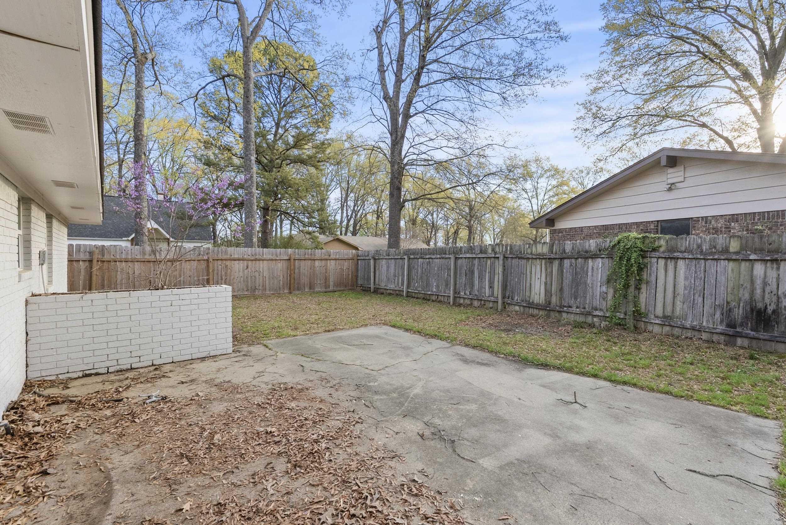 WEST GATE - Residential