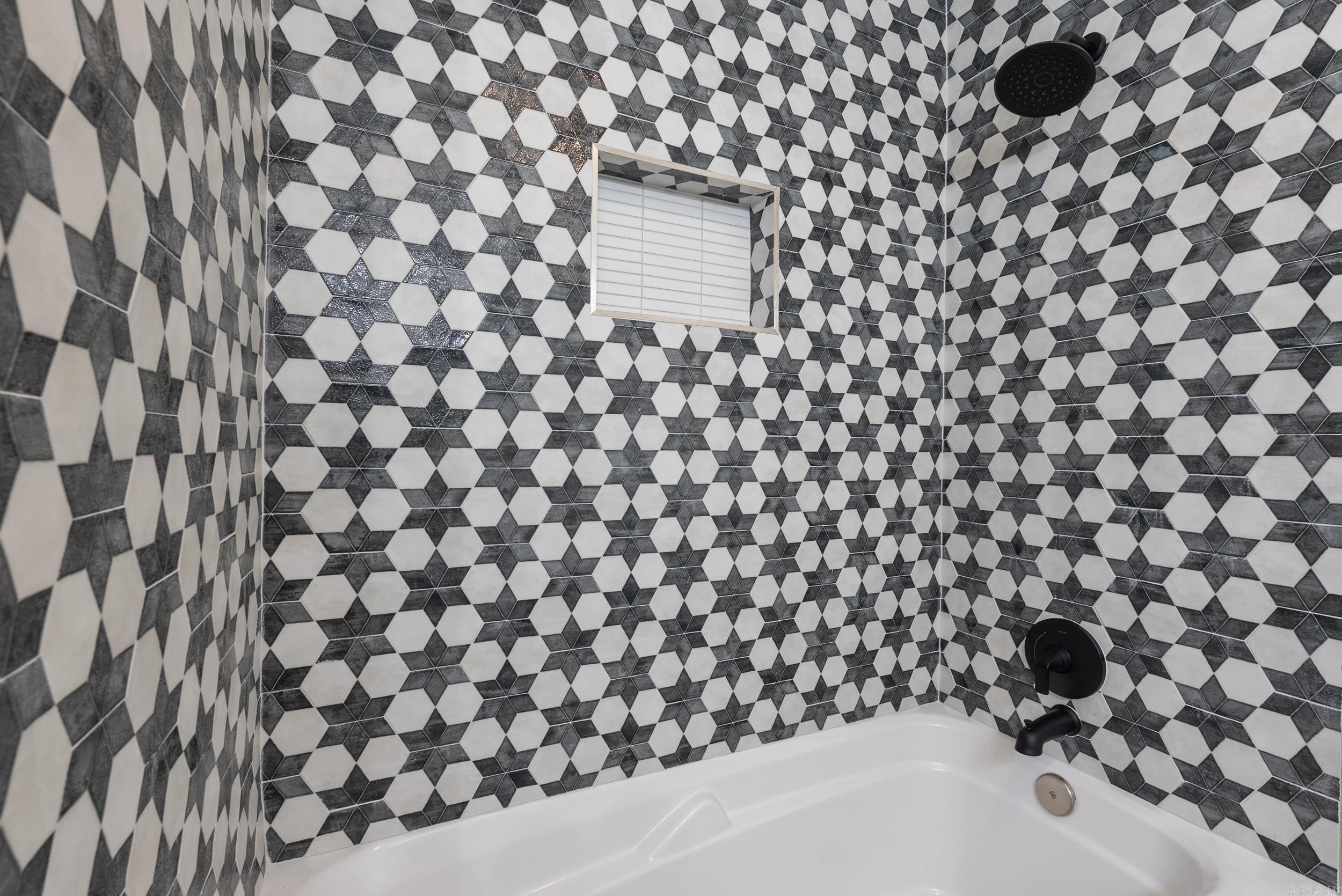 WEST GATE - Residential