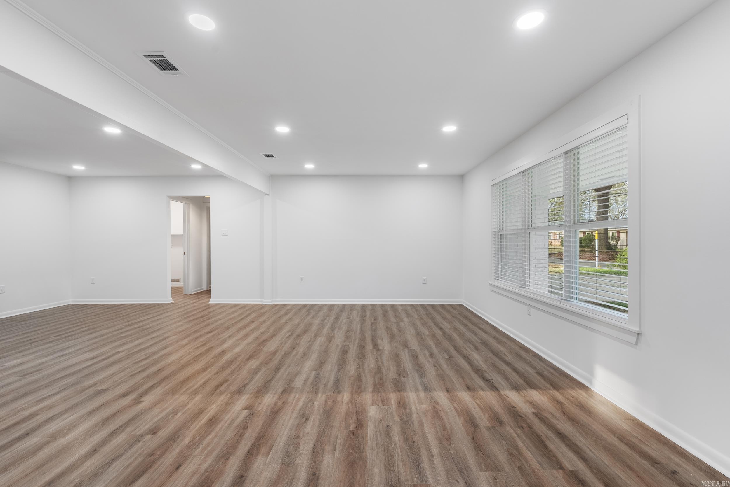 WEST GATE - Residential