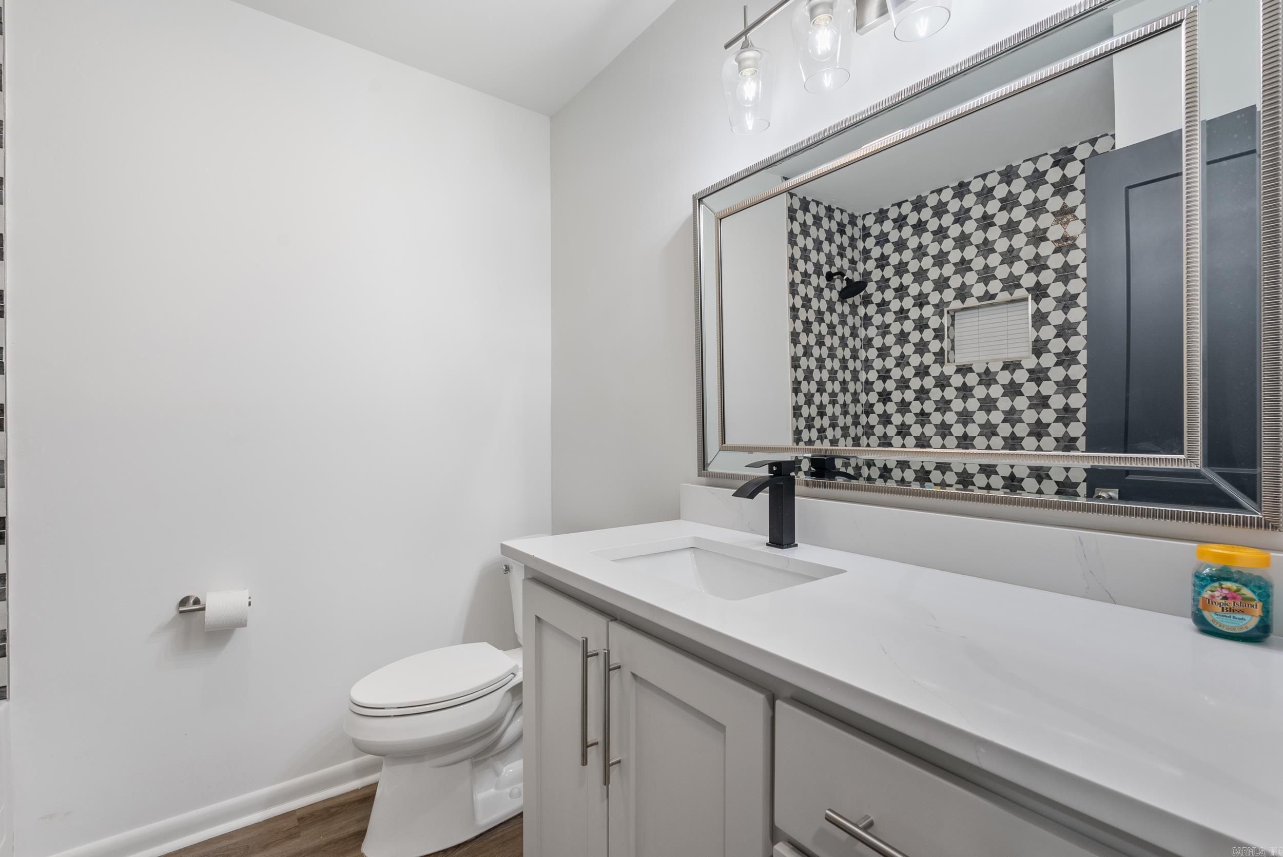 WEST GATE - Residential