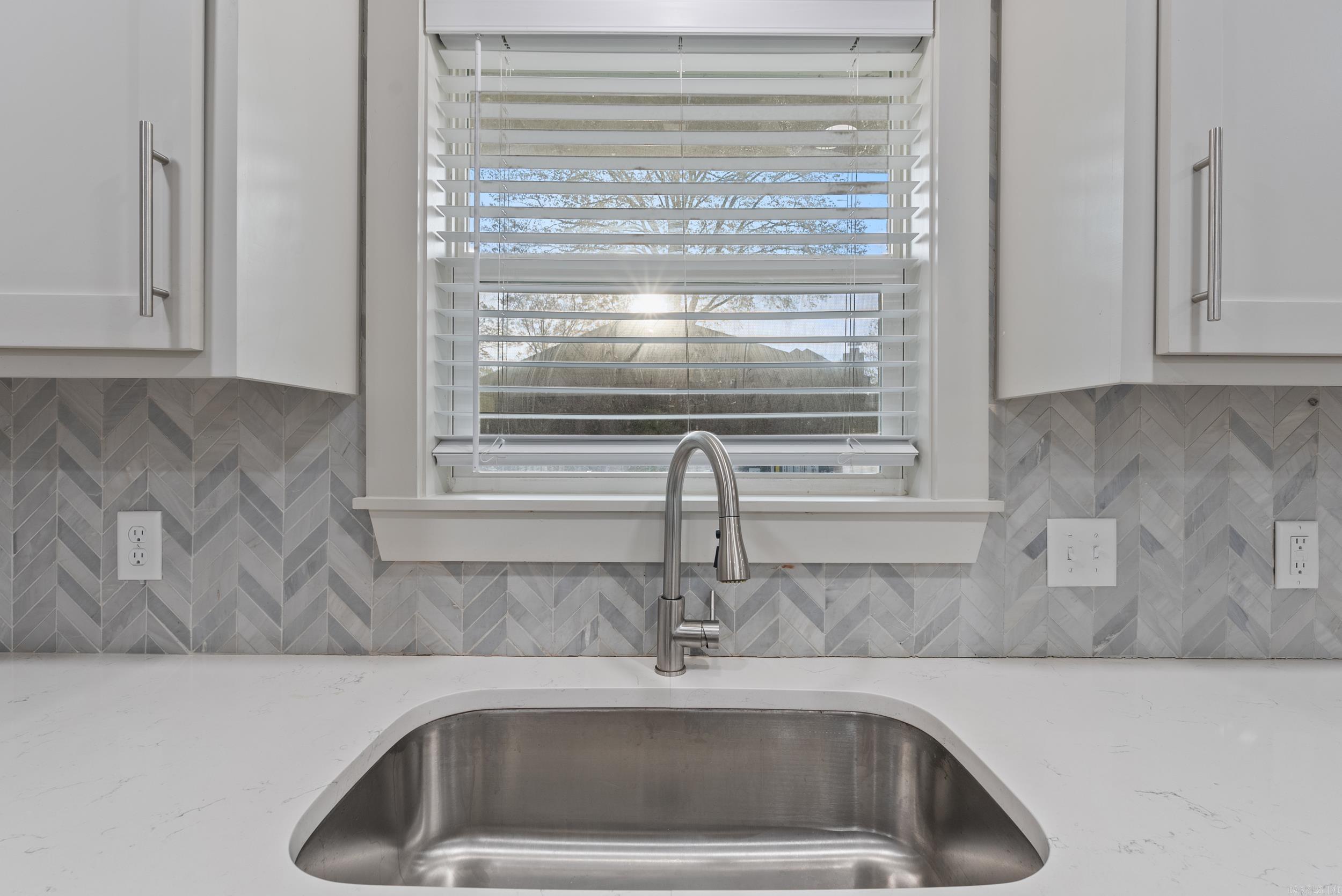 WEST GATE - Residential