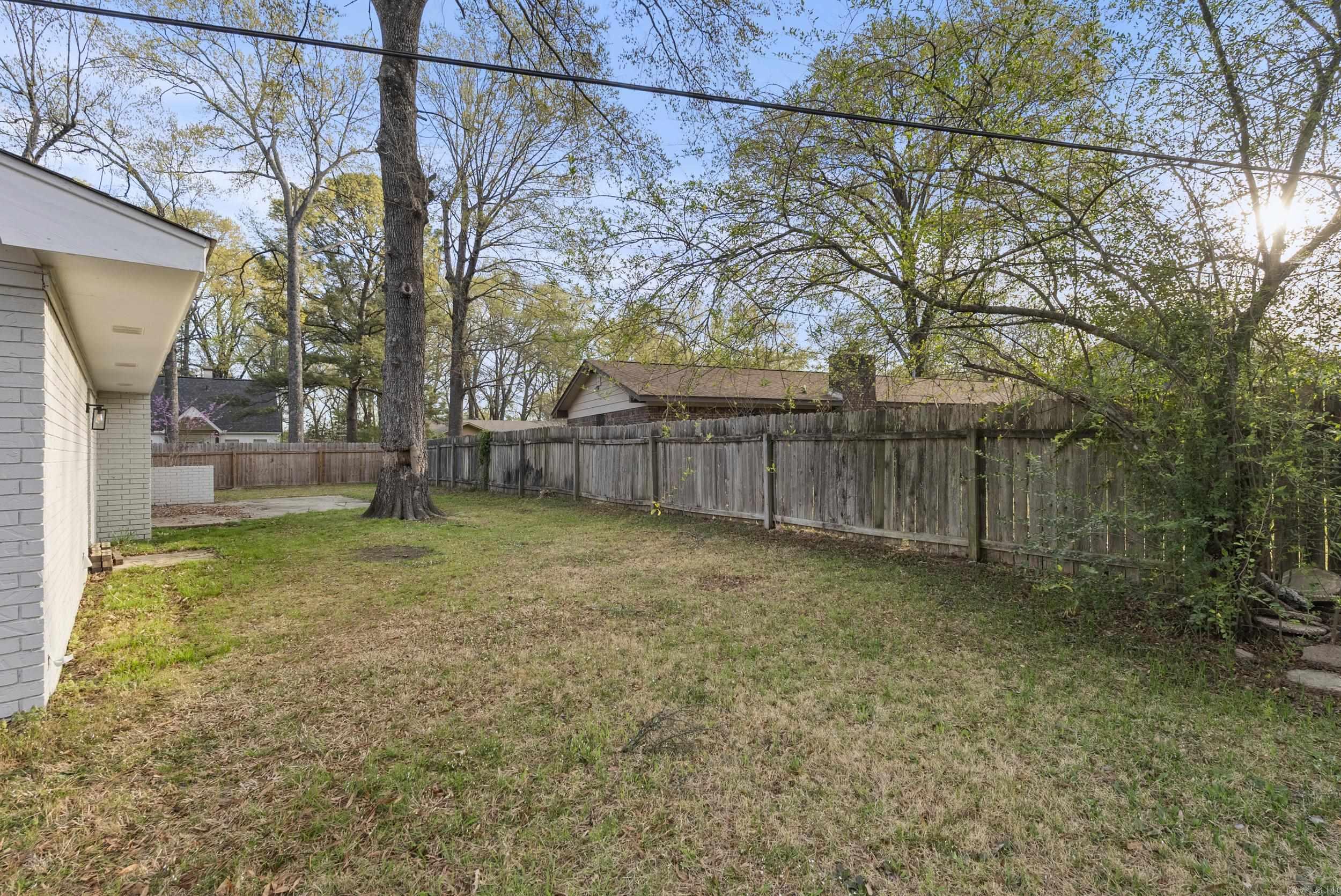 WEST GATE - Residential