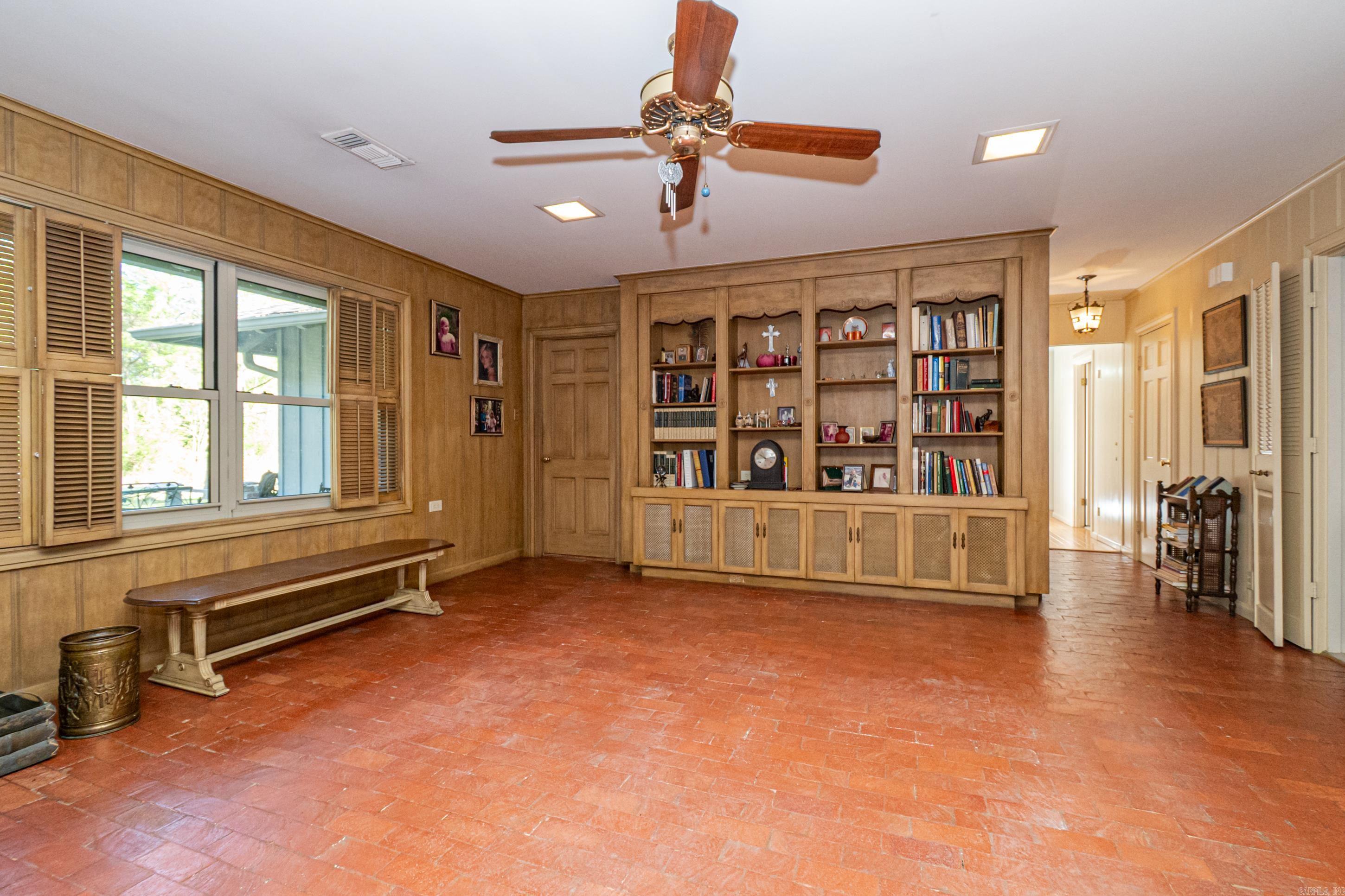 EASTRIDGE - Residential