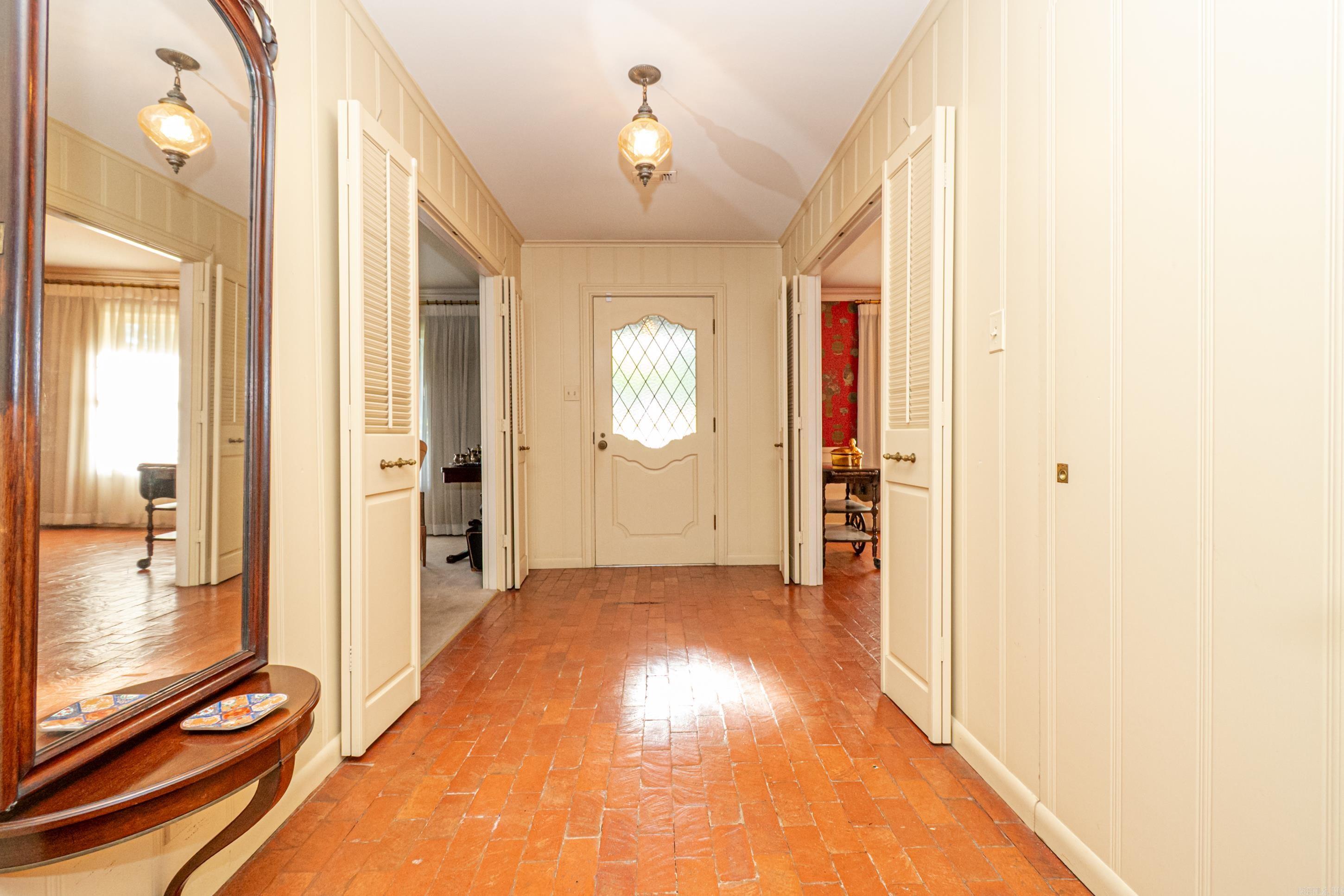 EASTRIDGE - Residential