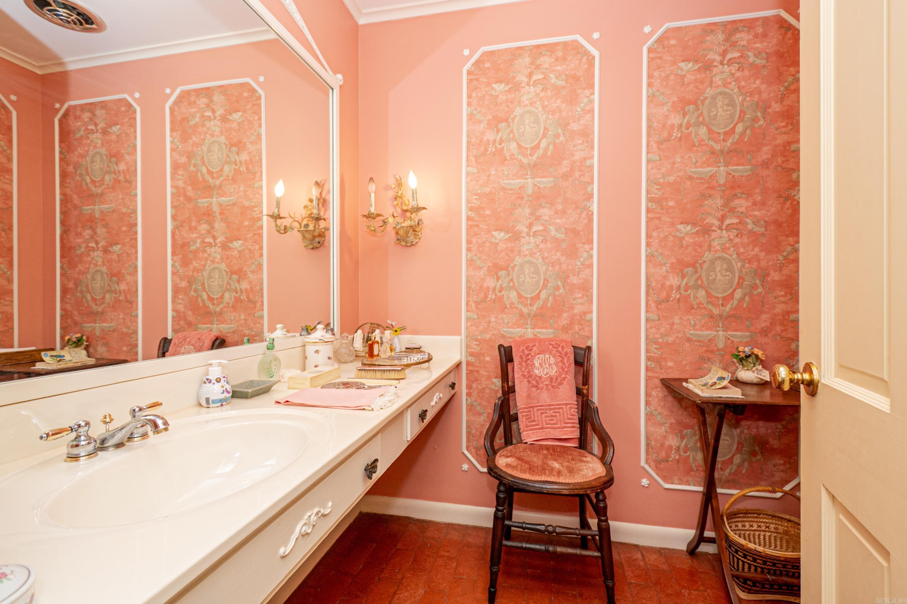 EASTRIDGE - Residential