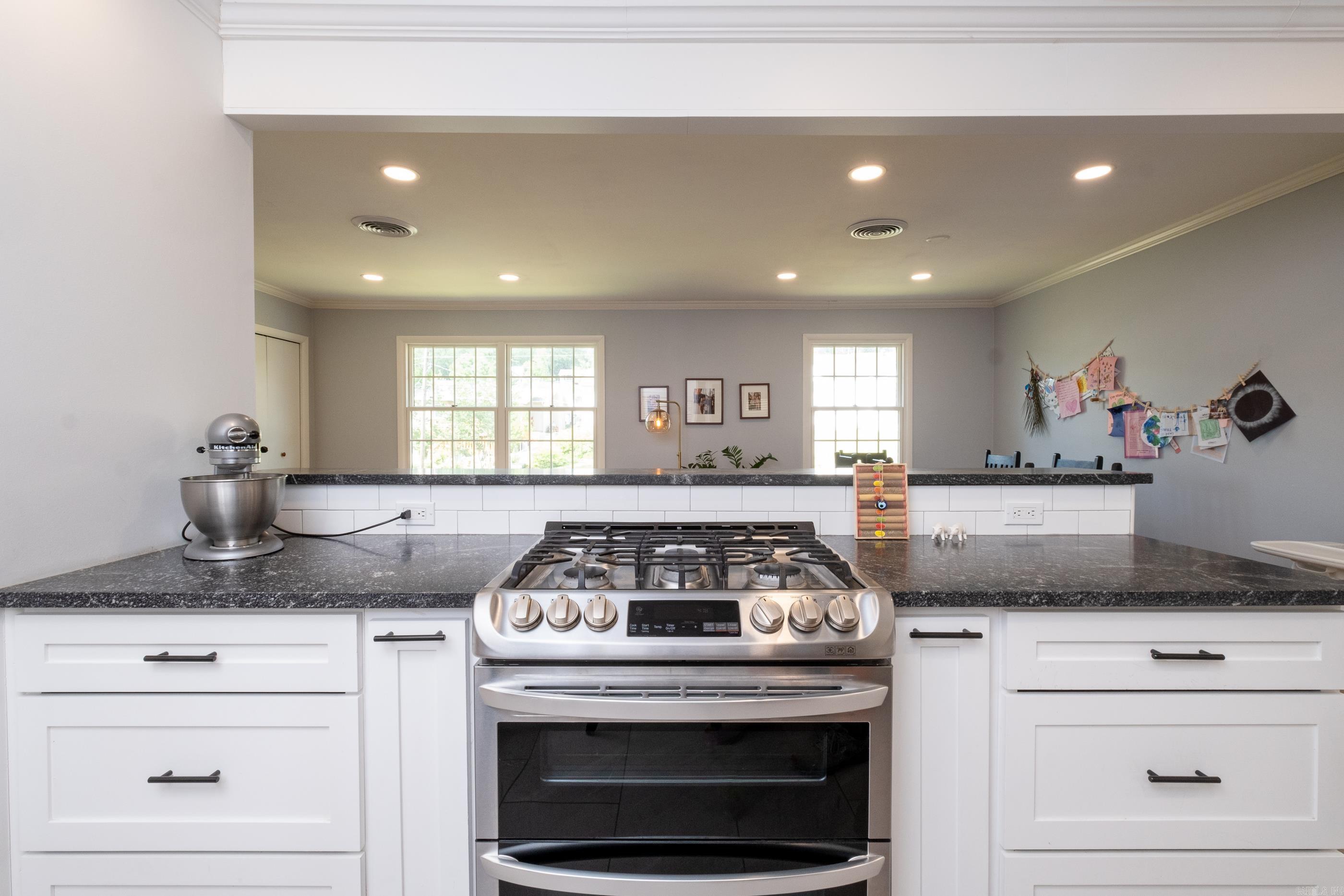 KINGWOOD PLACE - Residential