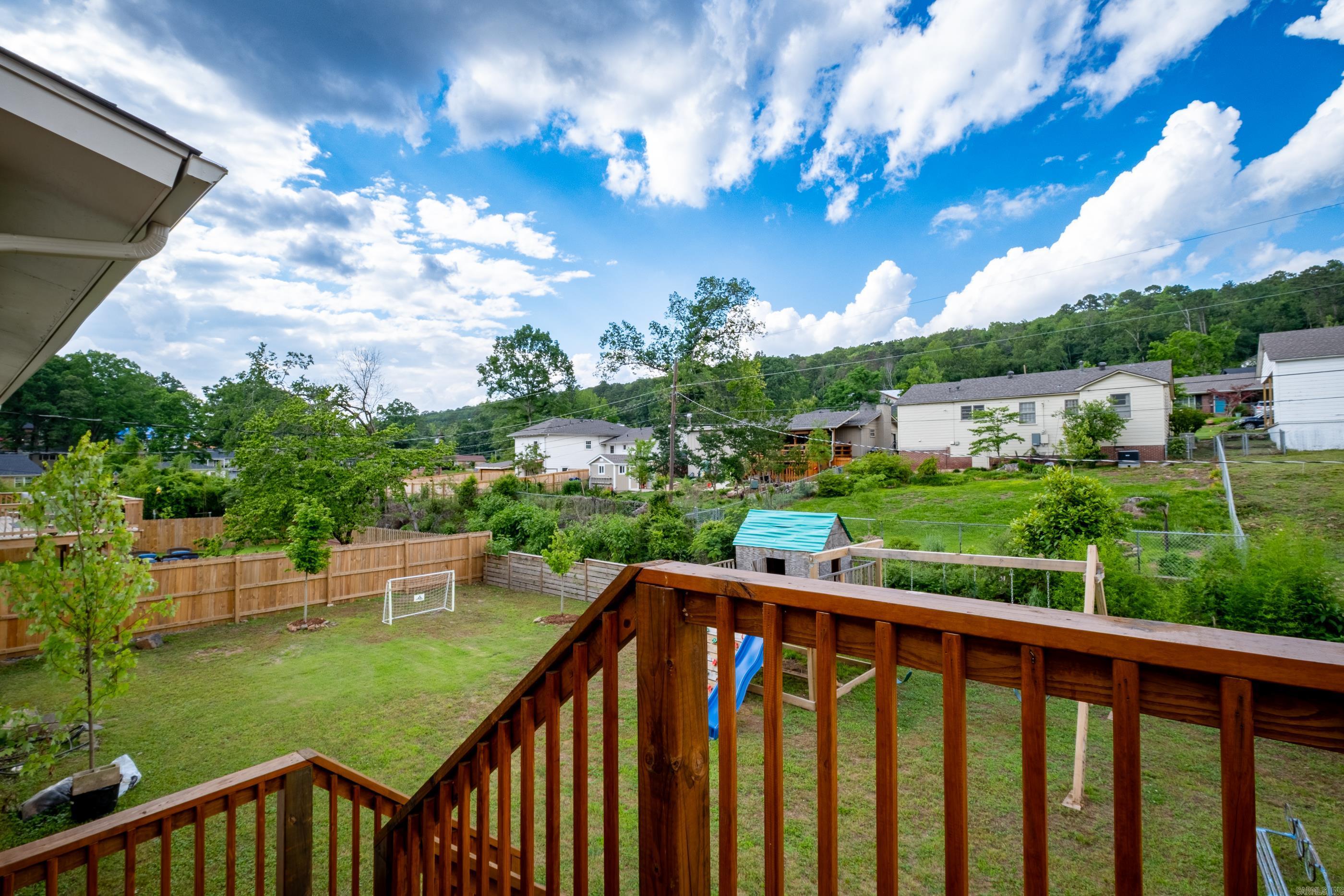 KINGWOOD PLACE - Residential