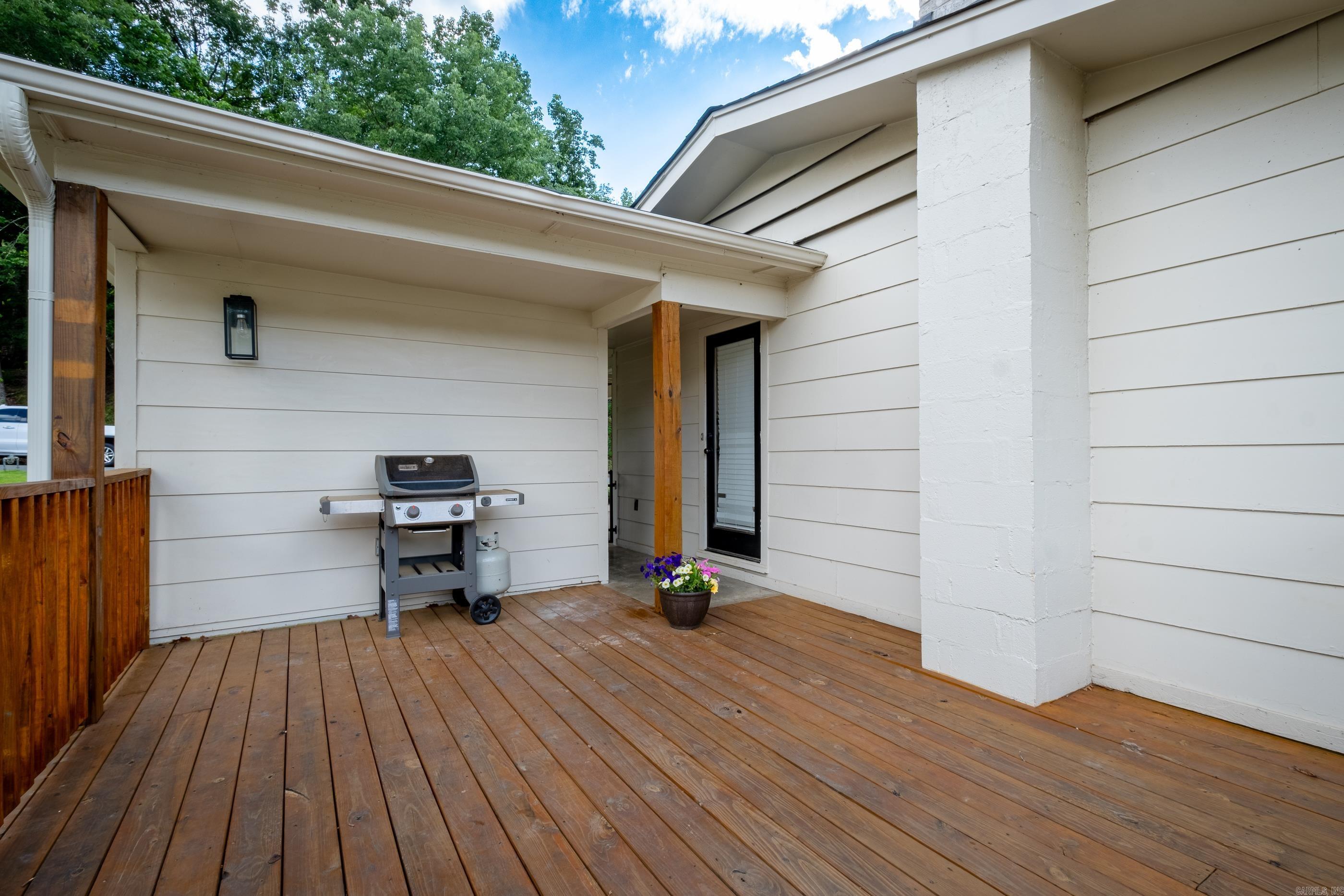 KINGWOOD PLACE - Residential