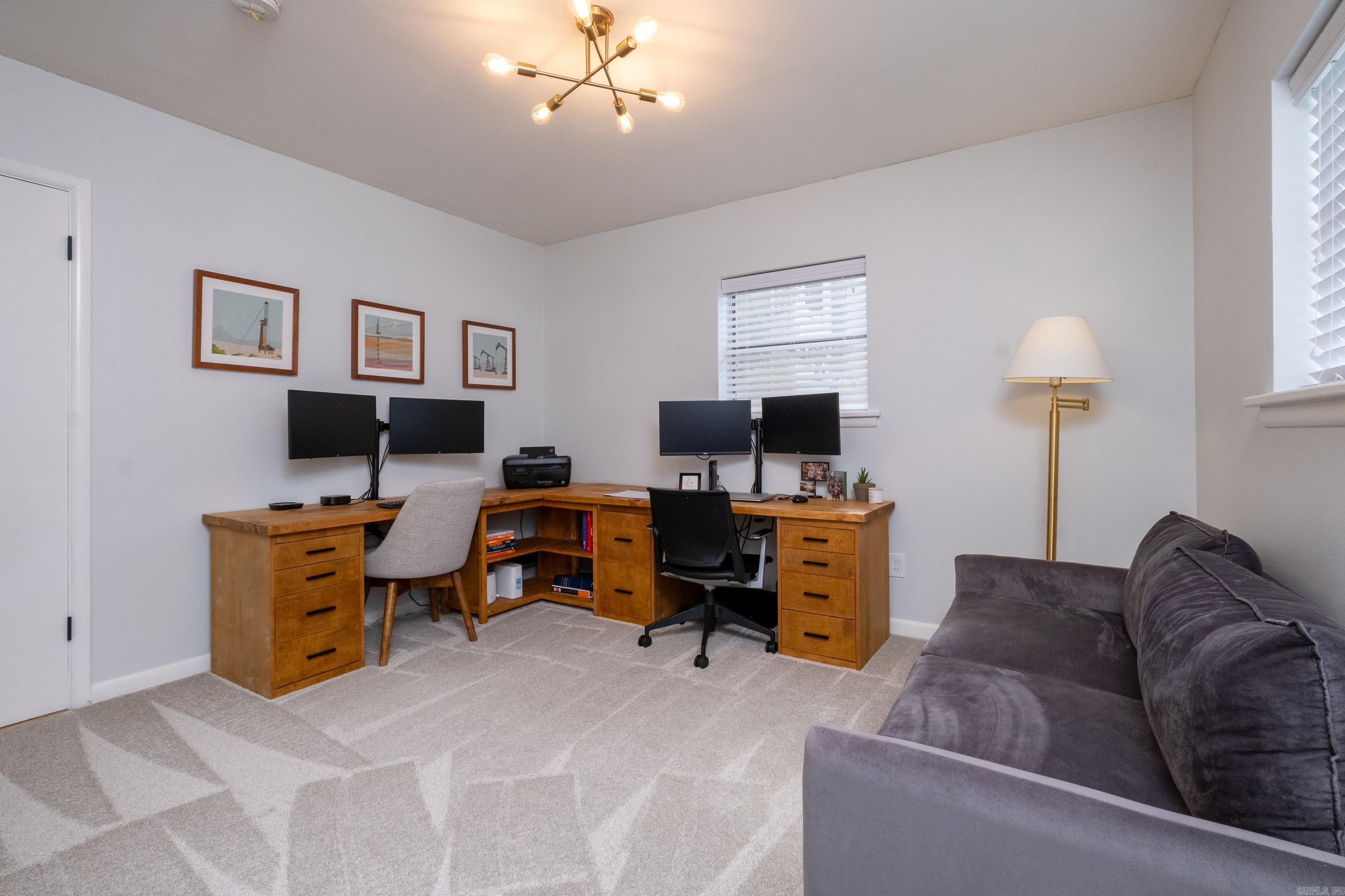 KINGWOOD PLACE - Residential