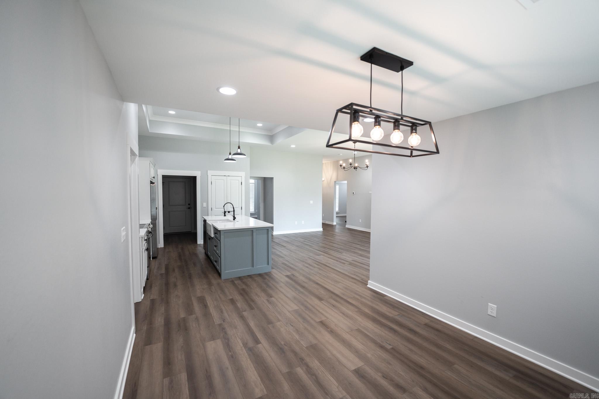 RIVENDALE COVE - Residential