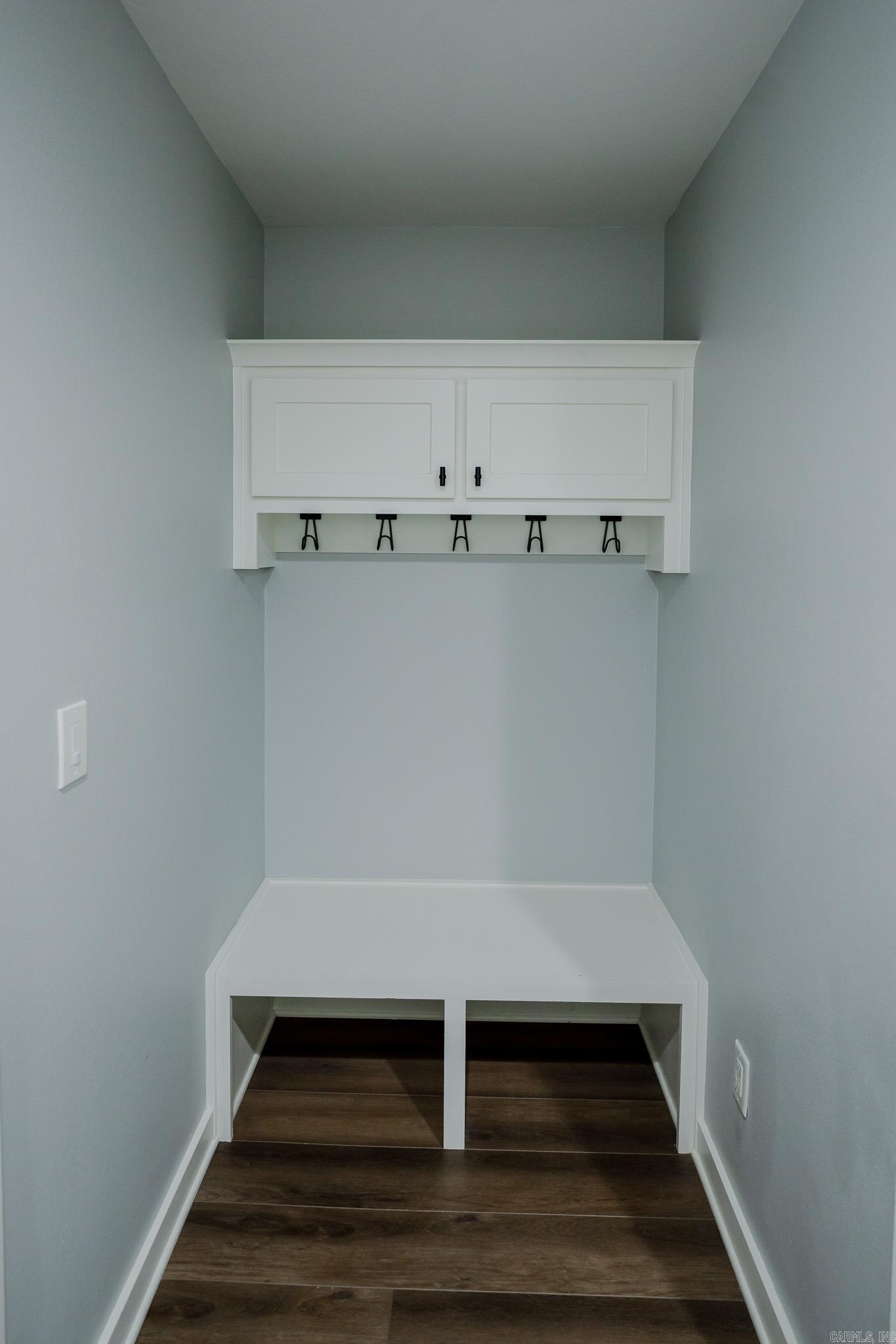 RIVENDALE COVE - Residential