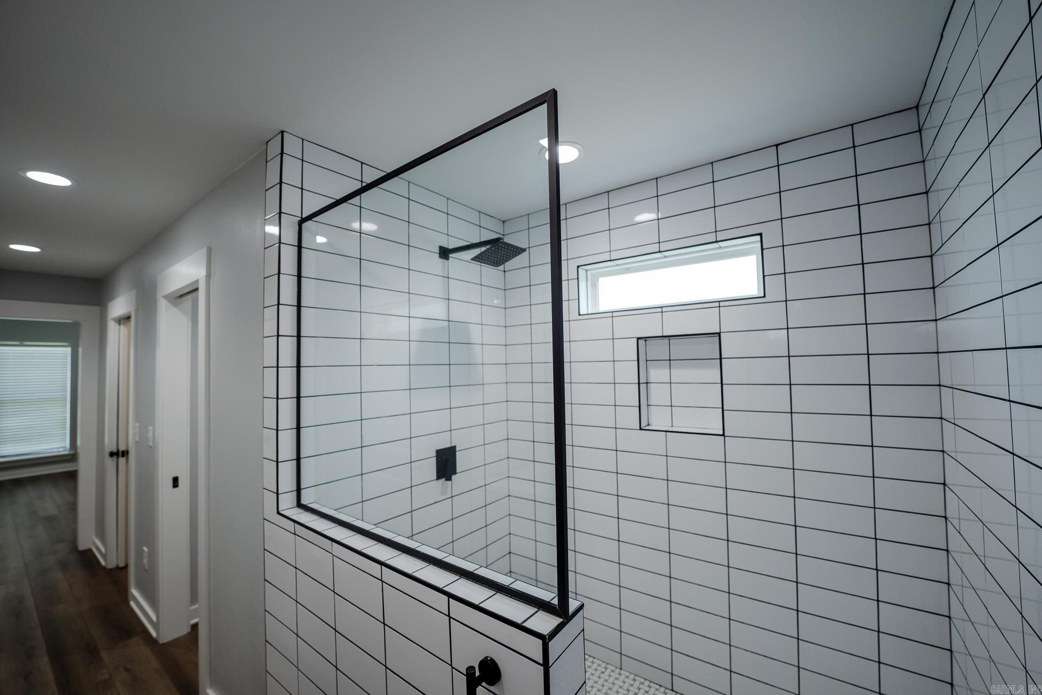 RIVENDALE COVE - Residential