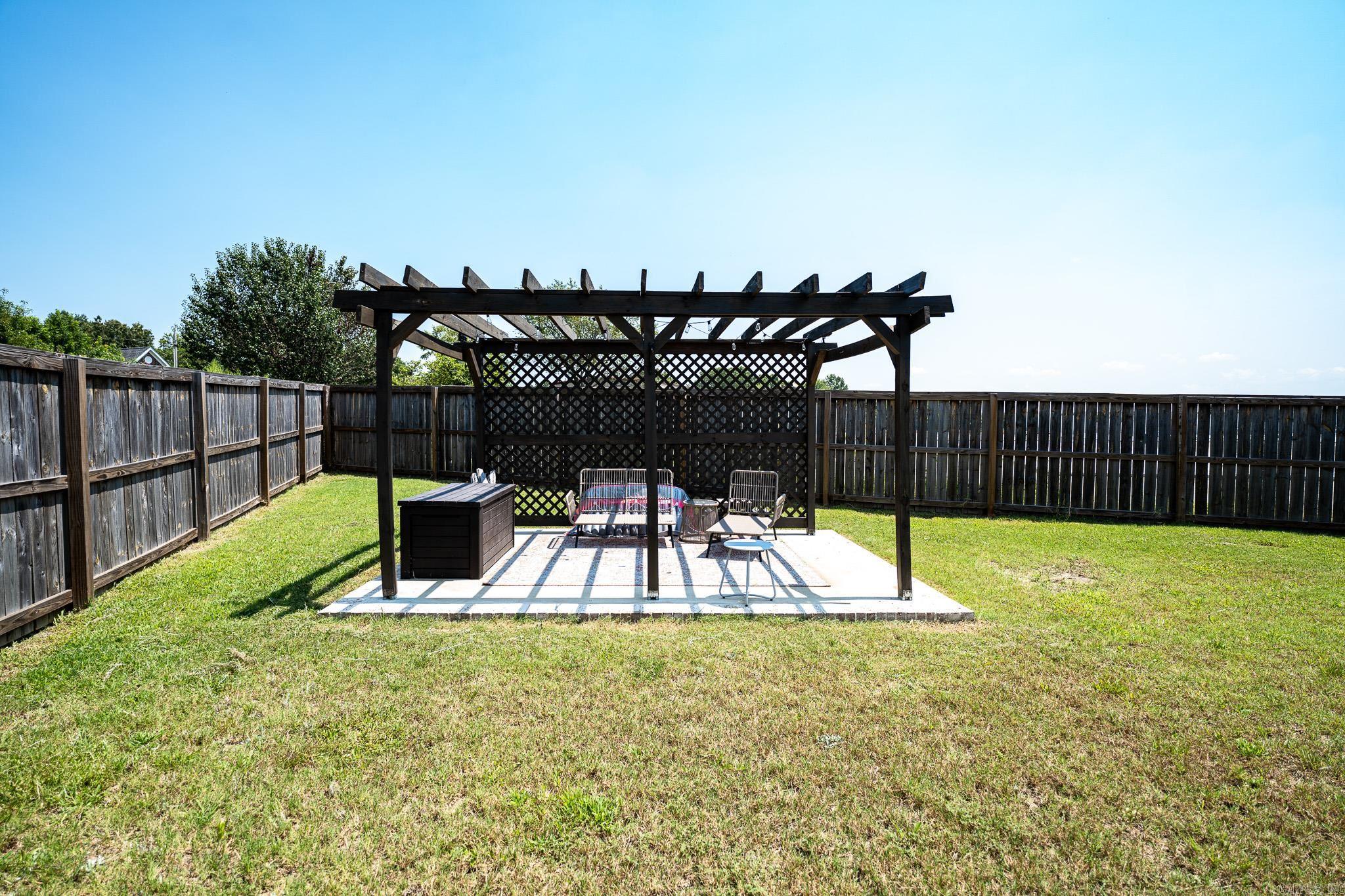 RIVENDALE COVE - Residential